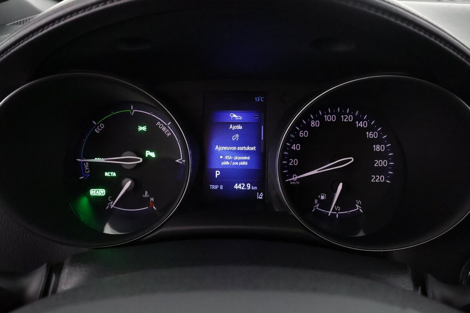 Toyota C-HR 2018 1,8 Hybrid Intense - | Vakkari | lohko | LED | Koukku | JBL | P.kamera | Nahat | Ratinlämmitys | Apple&Android | Suomi-auto | Kahdet Renkaat |