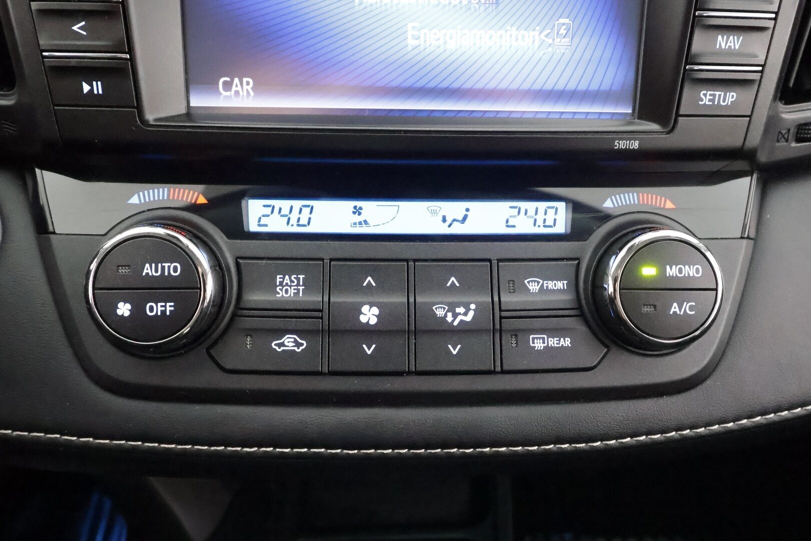 Toyota RAV4 2018 2,5 Hybrid AWD Hybrid Edition * ACC / LED / P.Kamera / Koukku / Navi / Kaistavahti / Keyless * - Suomi-auto / Kahdet renkaat aluvanteilla / Merkkihuollot