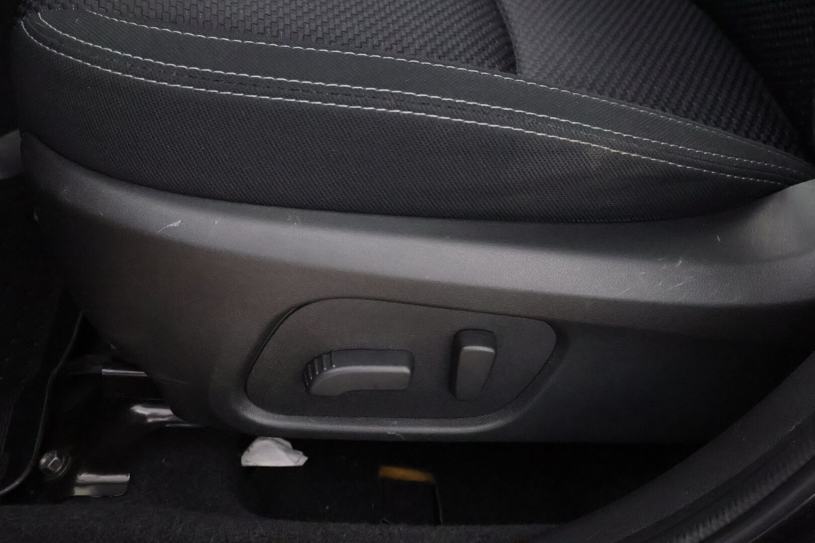 Subaru Forester 2018 2,0i XS Eyesight CVT - Suomiauto / Adapt.Vakkari / Kattoluukku / Peruutuskamera / Lane Assist / Sähköpenkki / Eye Sight / Huippusiisti!