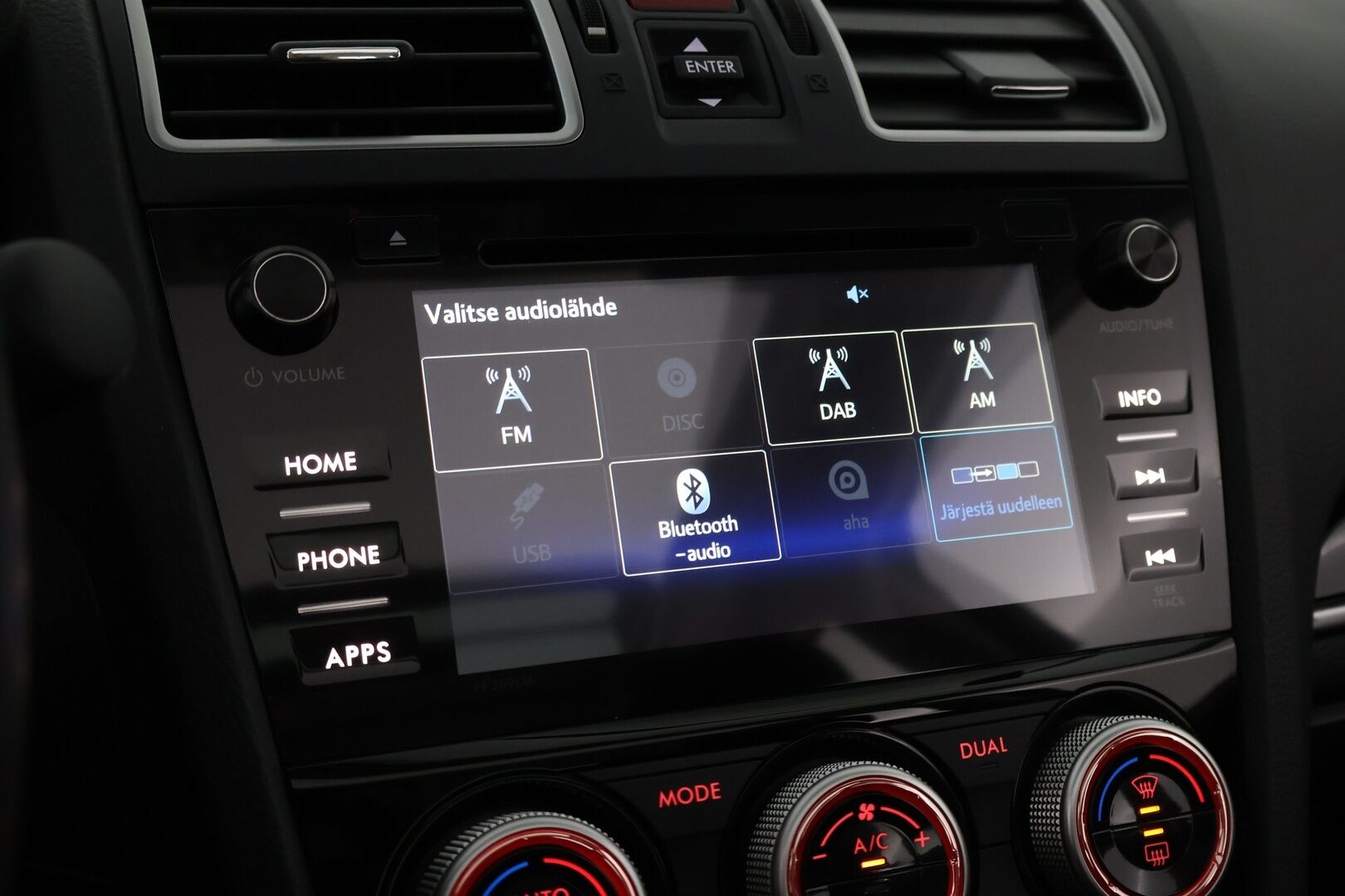 Subaru Forester 2018 2,0i XS Eyesight CVT - Suomiauto / Adapt.Vakkari / Kattoluukku / Peruutuskamera / Lane Assist / Sähköpenkki / Eye Sight / Huippusiisti!