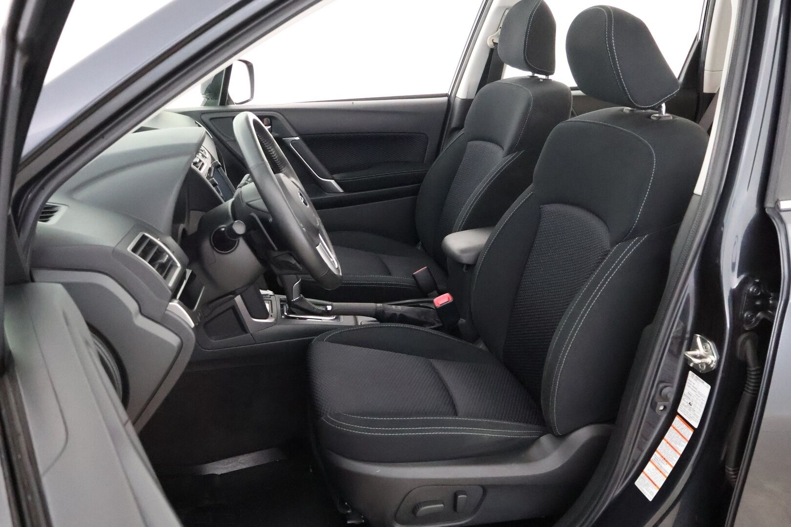 Subaru Forester 2018 2,0i XS Eyesight CVT - Suomiauto / Adapt.Vakkari / Kattoluukku / Peruutuskamera / Lane Assist / Sähköpenkki / Eye Sight / Huippusiisti!