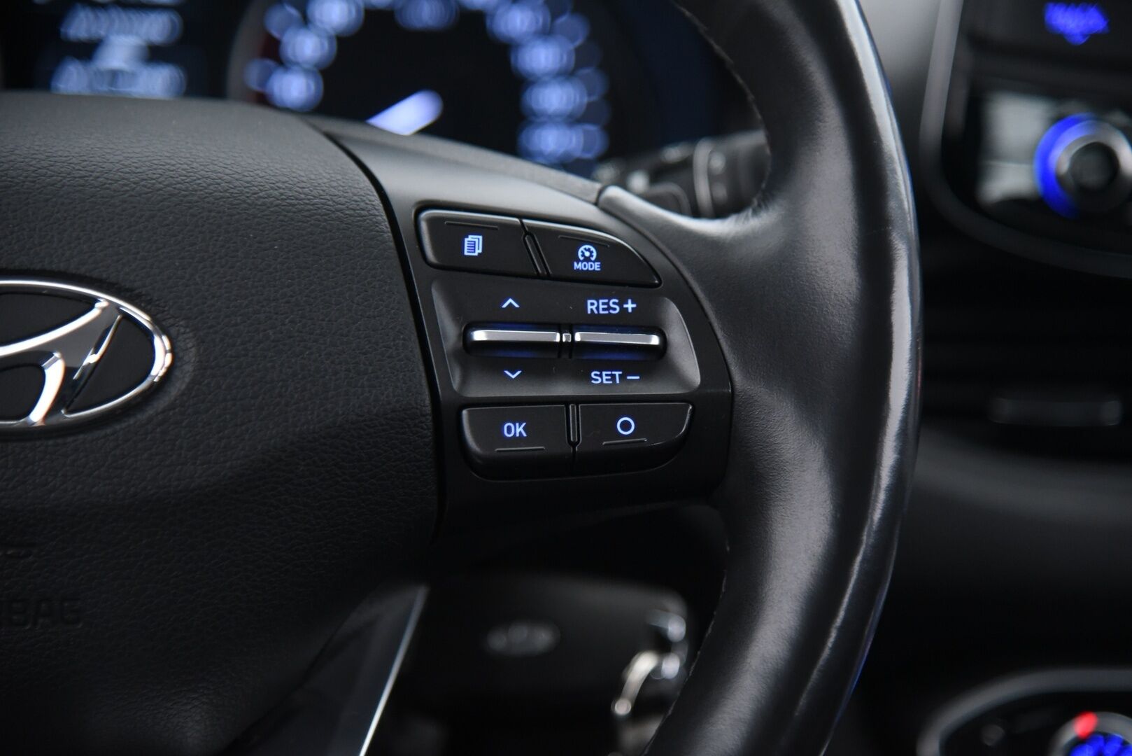 Hyundai i30 5d 2017 1,4 T-GDI 7DCT-aut. fresh plus / Suomi-Auto / P-kamera / Vakkari / Lohkolämmitin - Taloudellinen vaihtoehto ! - HULLUT JOULUT KORKOTARJOUS 2,49% 