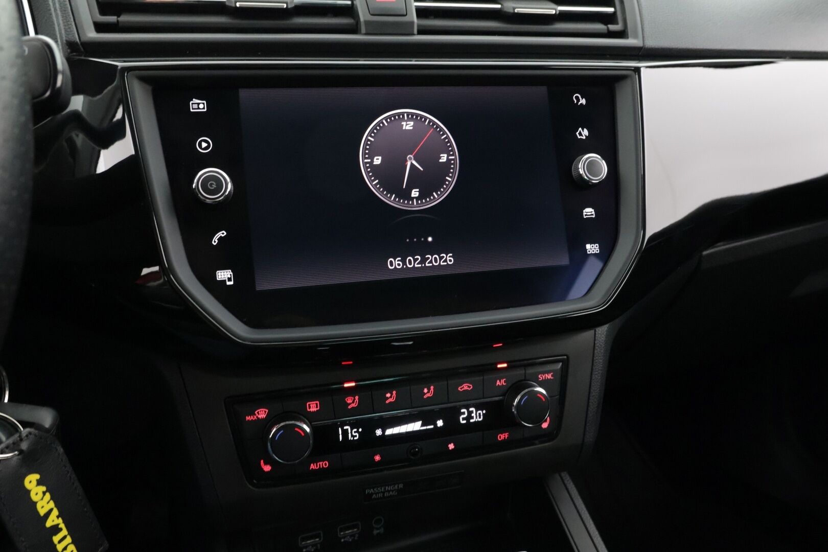 Seat Ibiza 2018 1,0 EcoTSI 115 FR DSG / Webasto / Adapt. vakkari / Sporttipenkit / Apple&Android / LED-valot / Tutkat - 2x Seatin Aluvanteet / Suomi-auto / Uudenveroiset nastat!