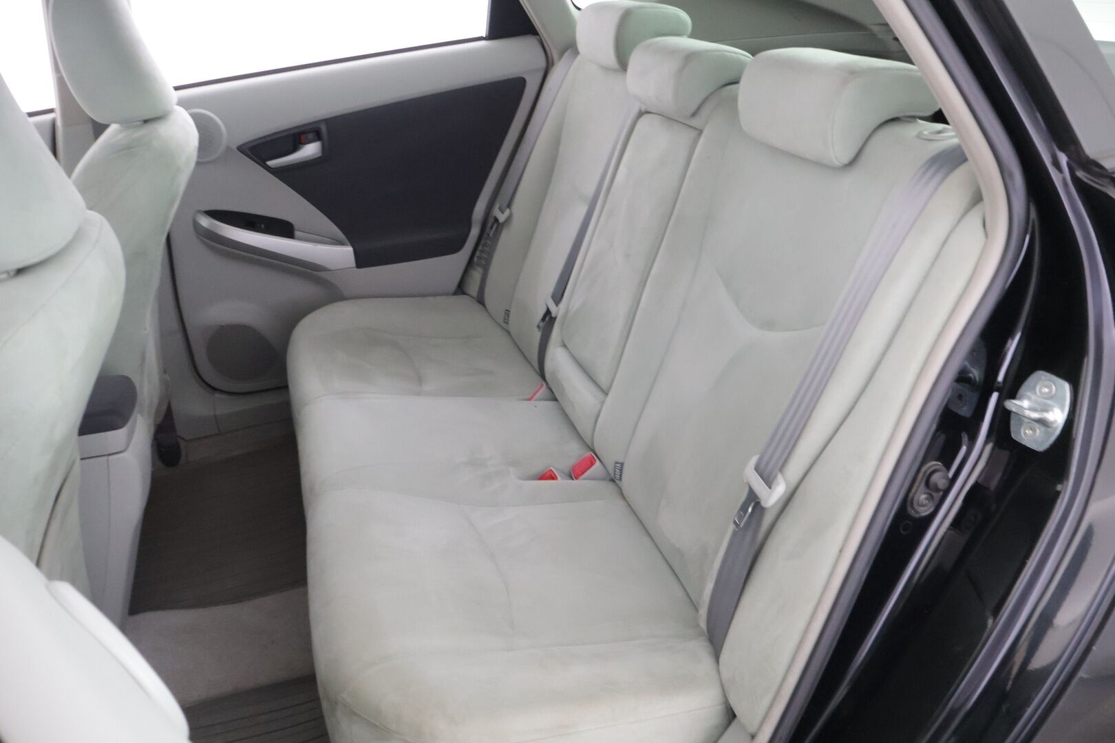 Toyota Prius 2012 HSD Sol 5ov */ Suomi-auto / HUD / Kessy / Lohko / Huoltokirja / 2x renkaat /* - Siisti Suomi-auto / Huoltokirja / 2x renkaat