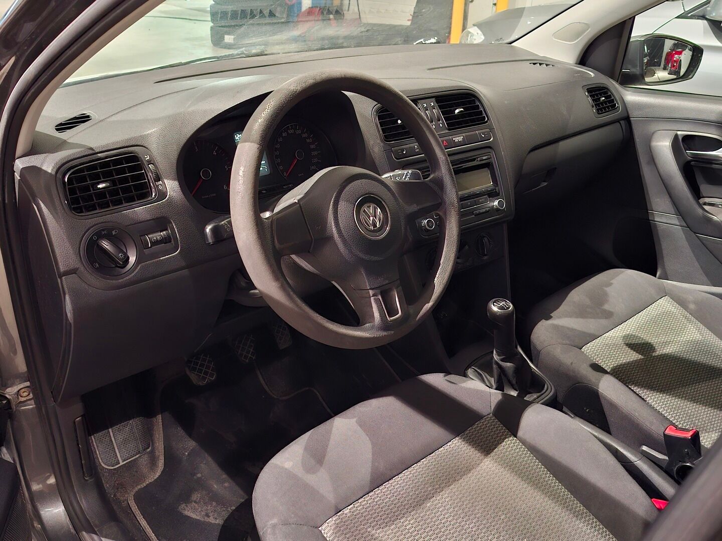 Volkswagen Polo 2010 Trendline 1,6 TDI 55 kW (75 hv) *Myydään Huutokaupat.com*