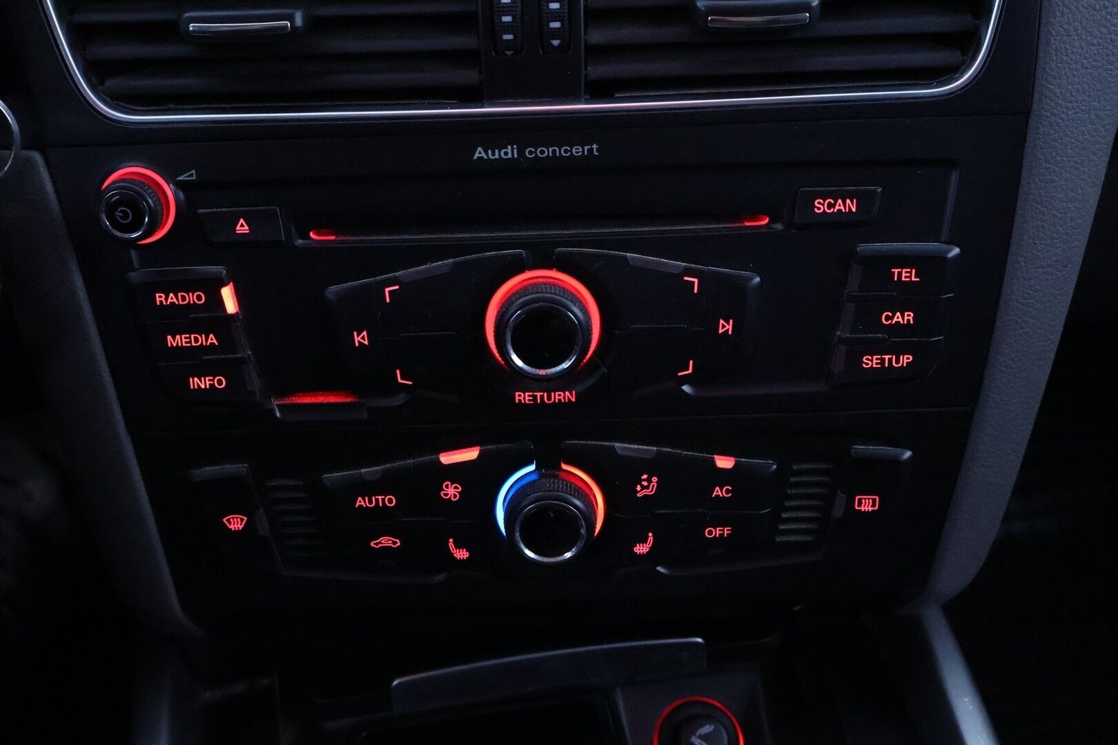 Audi Q5 2010 2,0 TDI (DPF) quattro S tronic - MYYDÄÄN HUUTOKAUPAT.COM