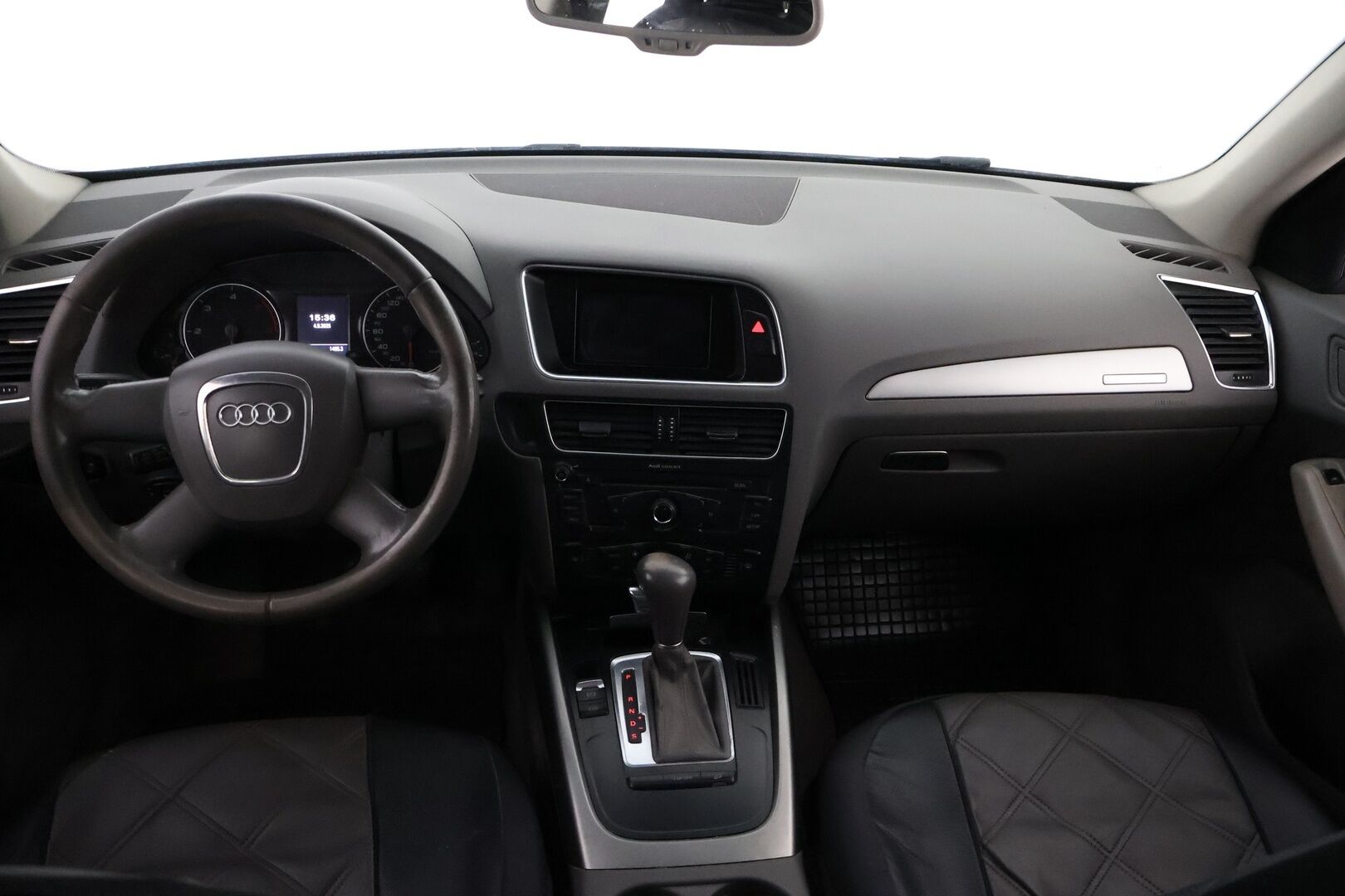 Audi Q5 2010 2,0 TDI (DPF) quattro S tronic - MYYDÄÄN HUUTOKAUPAT.COM