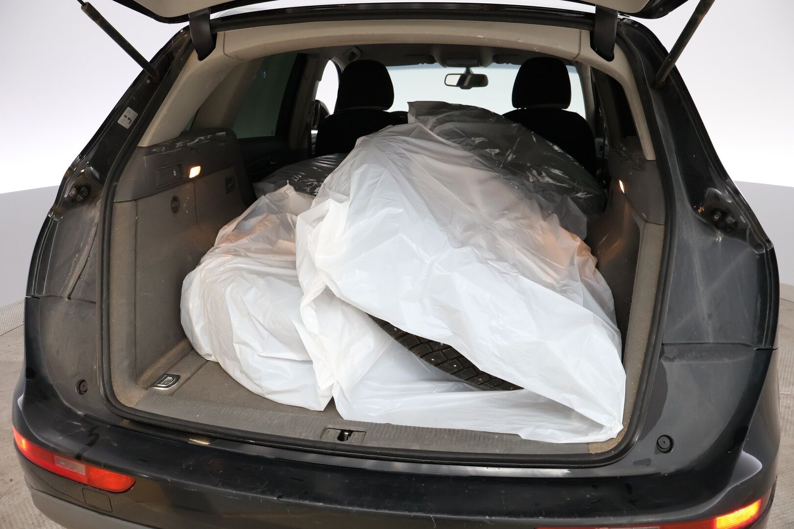 Audi Q5 2010 2,0 TDI (DPF) quattro S tronic - MYYDÄÄN HUUTOKAUPAT.COM