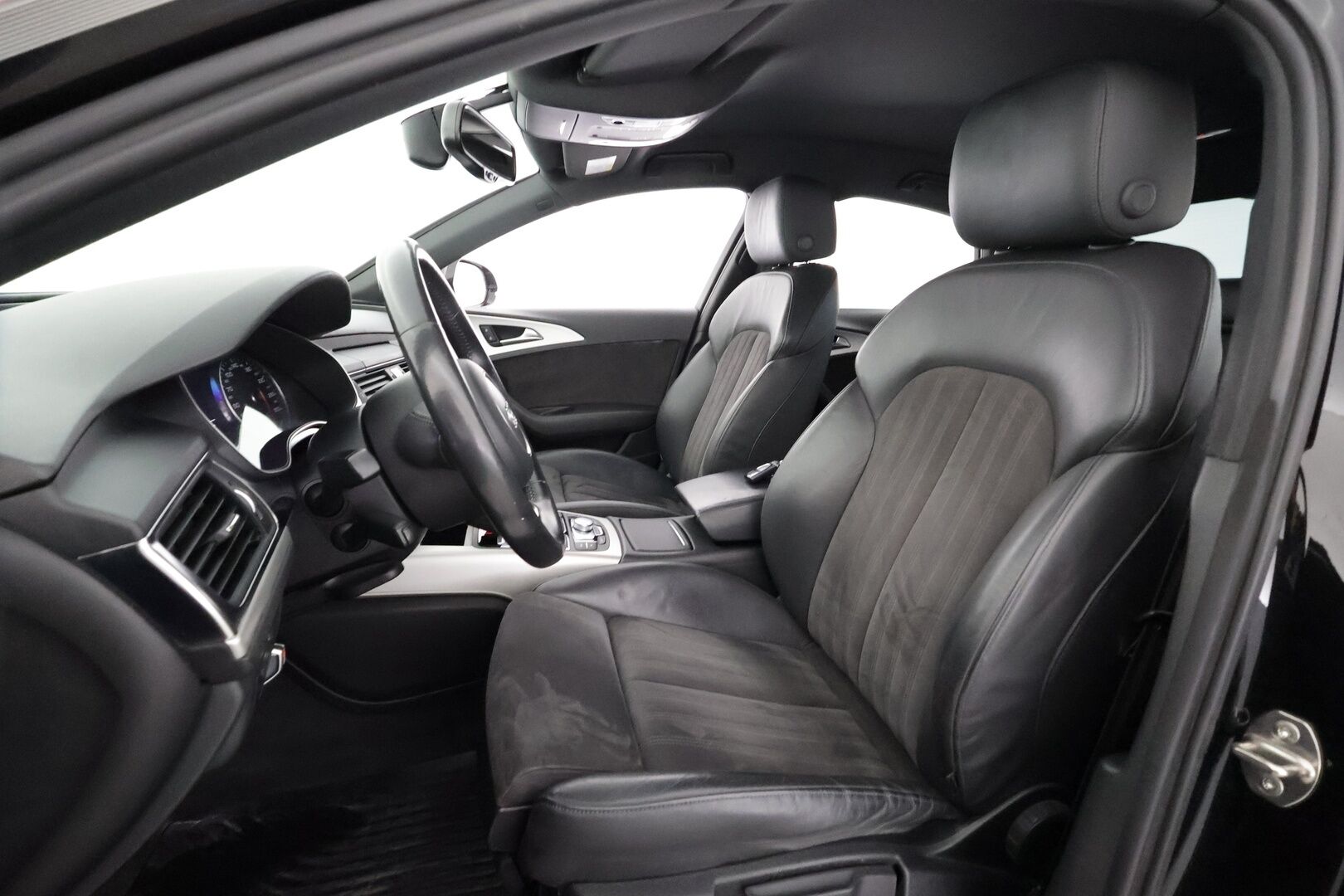 Audi A6 2018 Sedan S line Business Sport 2,0 TDI 140 kW ultra S tronic - | Vakkari | Webasto | P.Kamera | Xenon | Puolinahat Sporttipenkit | Navi | Suomi-auto | Kahdet Renkaat |