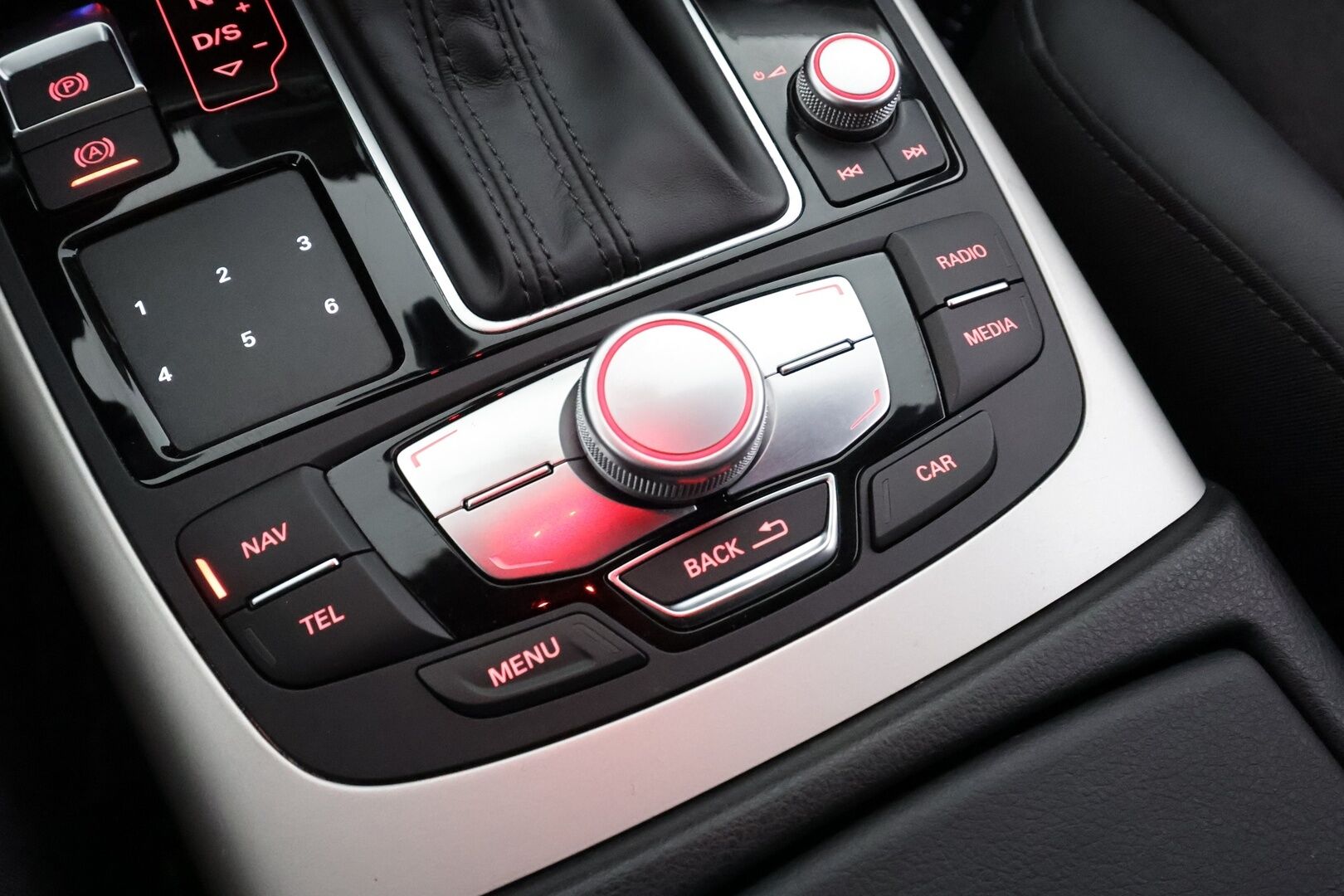Audi A6 2018 Sedan S line Business Sport 2,0 TDI 140 kW ultra S tronic - | Vakkari | Webasto | P.Kamera | Xenon | Puolinahat Sporttipenkit | Navi | Suomi-auto | Kahdet Renkaat |