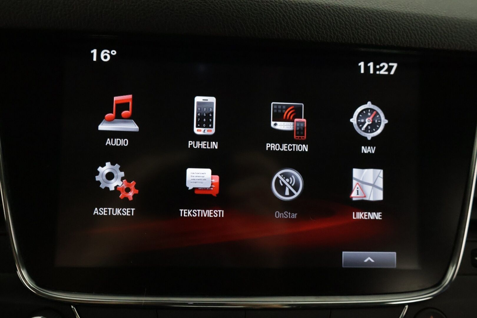 Opel Astra 2017 5-ov Innovation 1,4 Turbo Start/Stop 110kW AT6 // Webasto / Matrix LED / Keyless / P-kamera / Sport-penkit // - Viimeinen huolto 9/2025 / Erittäin hyvät nastat