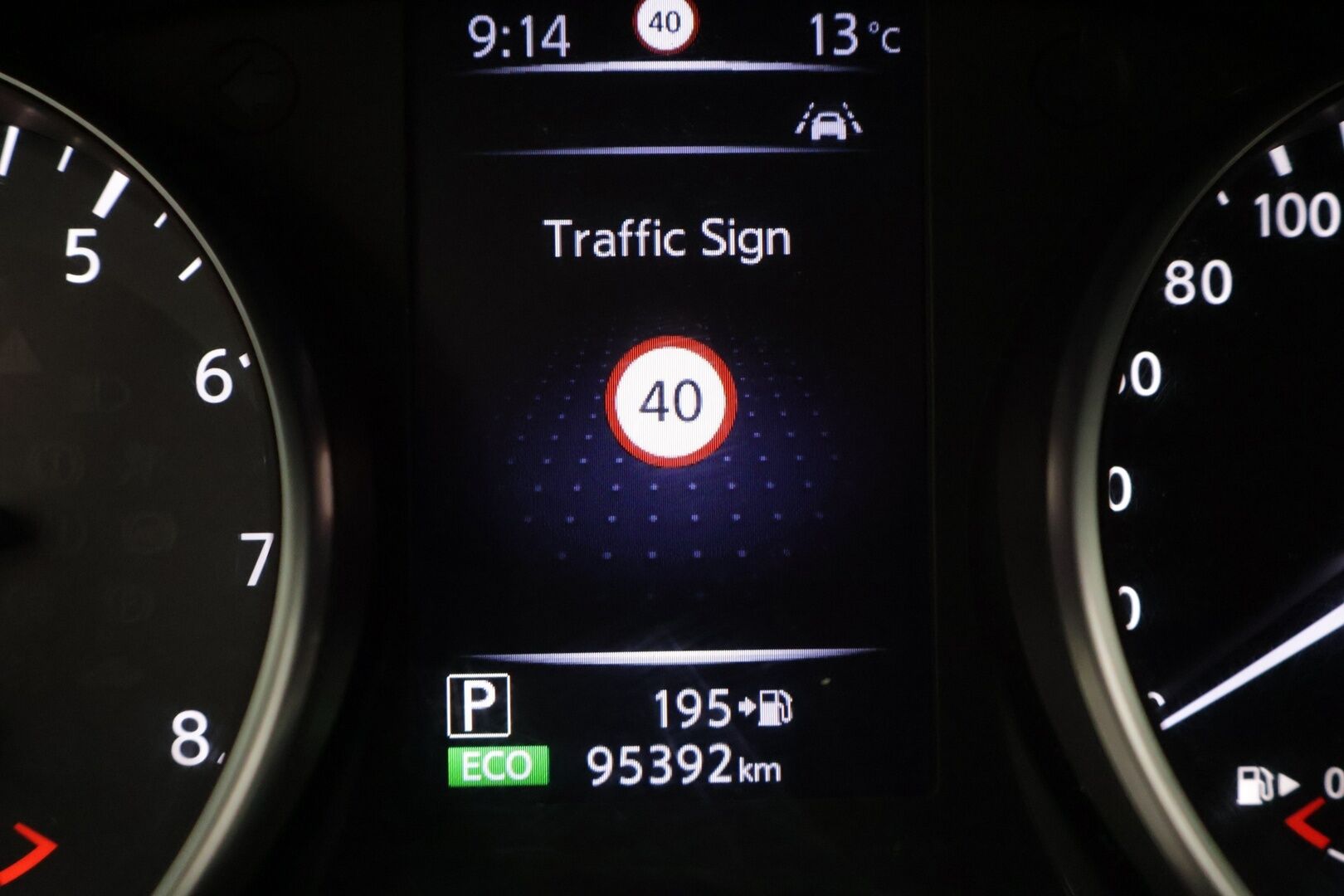 Nissan Qashqai 2019 DIG-T 115 N-Connecta *Suomi-auto / 360 kamera / Vakkari /  CD-Soitin* - Kahdet renkaat ja vanteet - HULLUT AVAJAISHULINAT KORKOTARJOUS 3,29 %