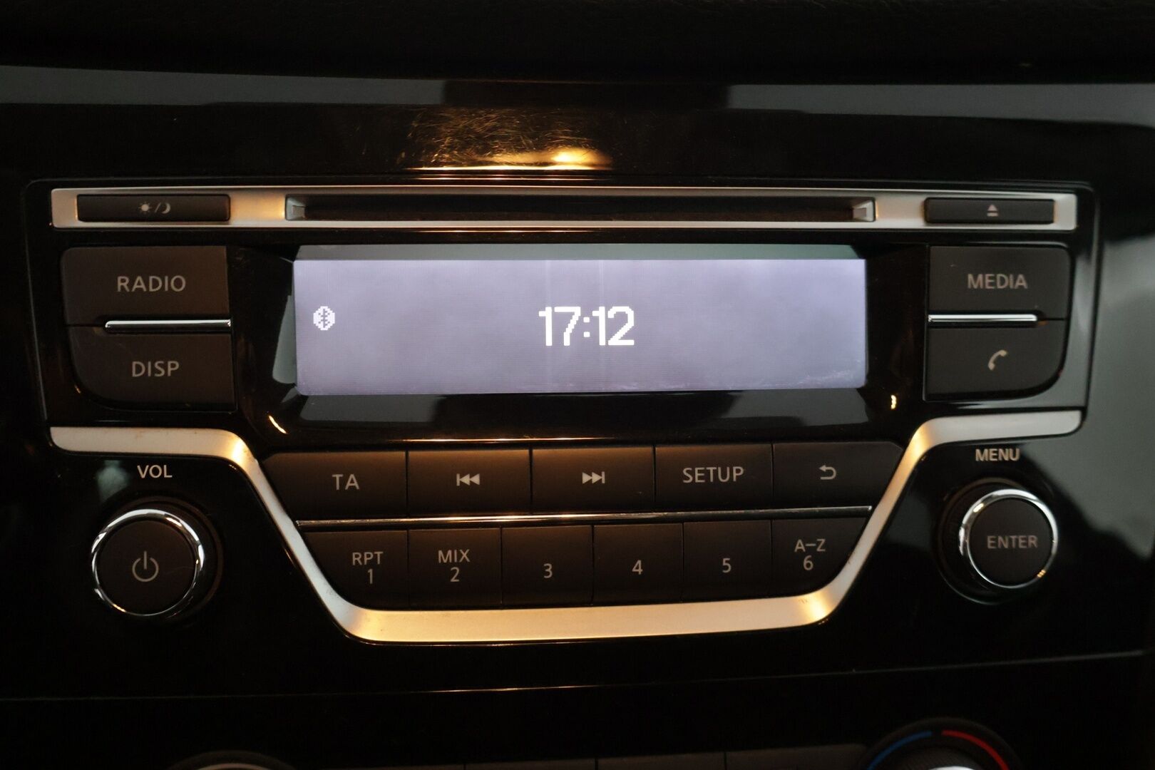 Nissan Qashqai 2018 DIG-T 115 Visia 2WD Xtronic PFEB * Vakkari / Kaistavahti / 1 Omisteinen Suomi-auto / Lohkolämmitin * - * Jurri tullut / Jakopää tehty 1/26 / Kahdet hyvät renkaat *