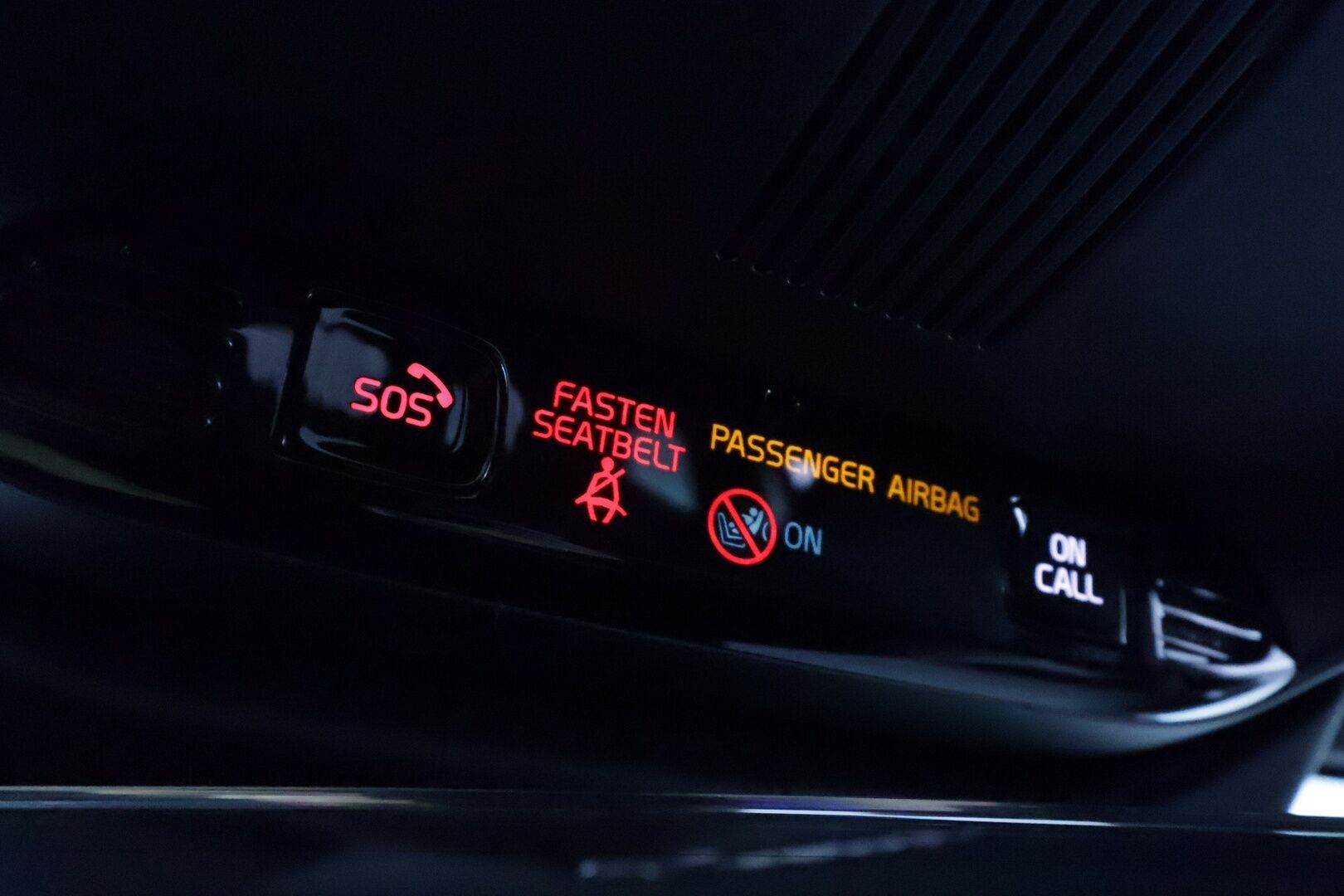 Volvo V60 2019 D4 Business Inscription aut **Adapt.vakkari / Full LED / H&K / Muistipenkki / P.kamera / Digimittaristo** - Suomi-auto / Kahdet renkaat aluvanteilla / Webasto