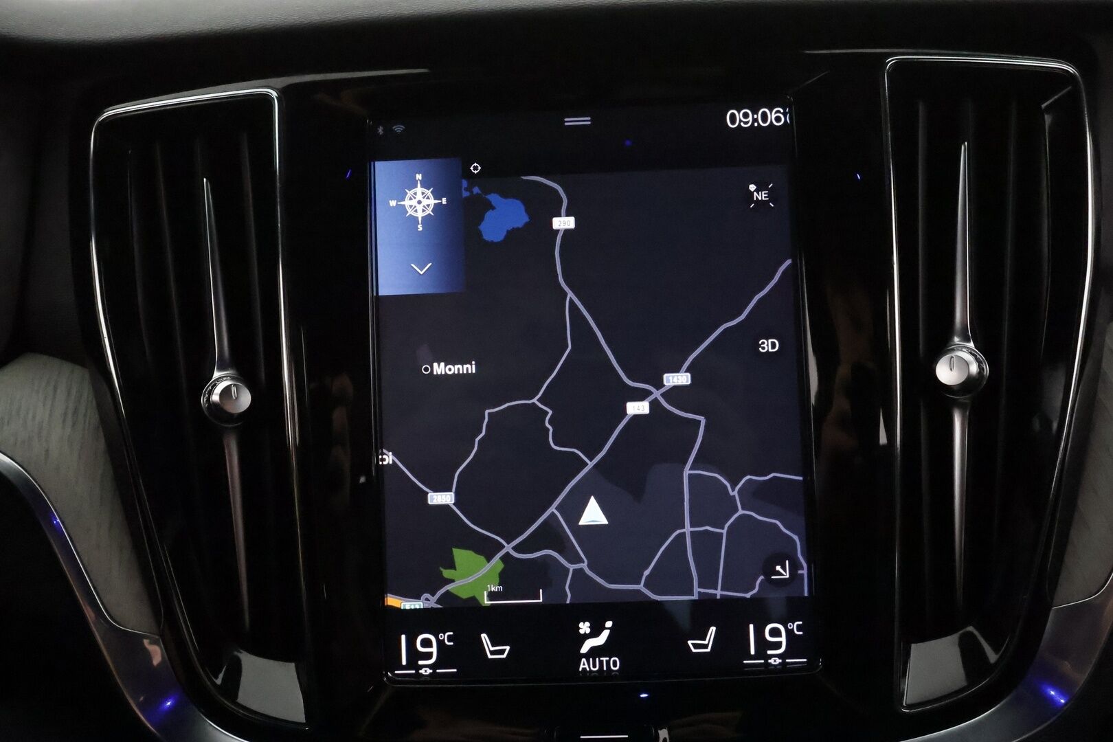Volvo V60 2019 D4 Business Inscription aut **Adapt.vakkari / Full LED / H&K / Muistipenkki / P.kamera / Digimittaristo** - Suomi-auto / Kahdet renkaat aluvanteilla / Webasto