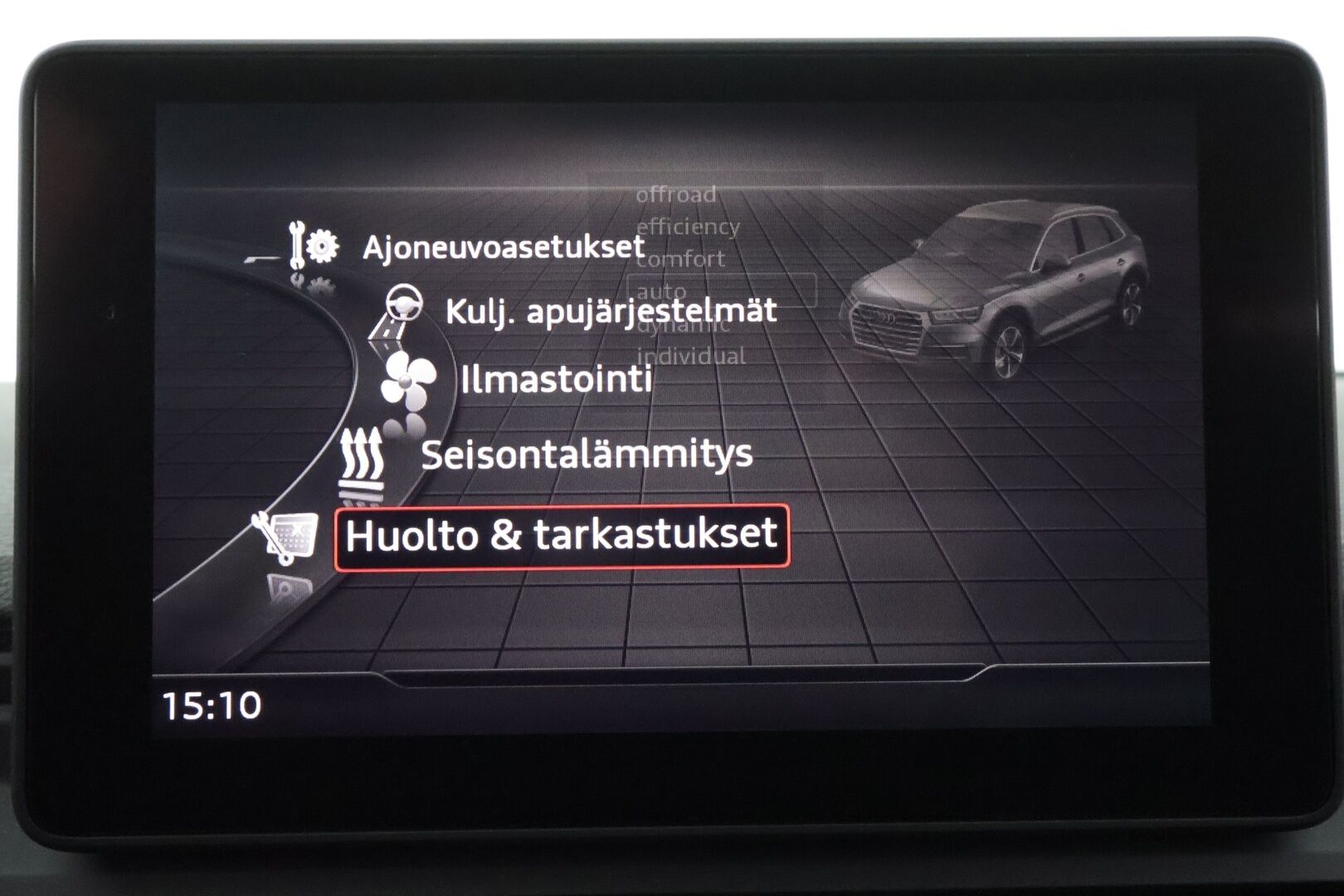 Audi Q5 2018 Business Sport 2,0 TDI 120 kW quattro S tronic - Suomi-auto | Vakkari | Koukku | Webasto | Matrix-LED | P.kamera | Sporttipenkit