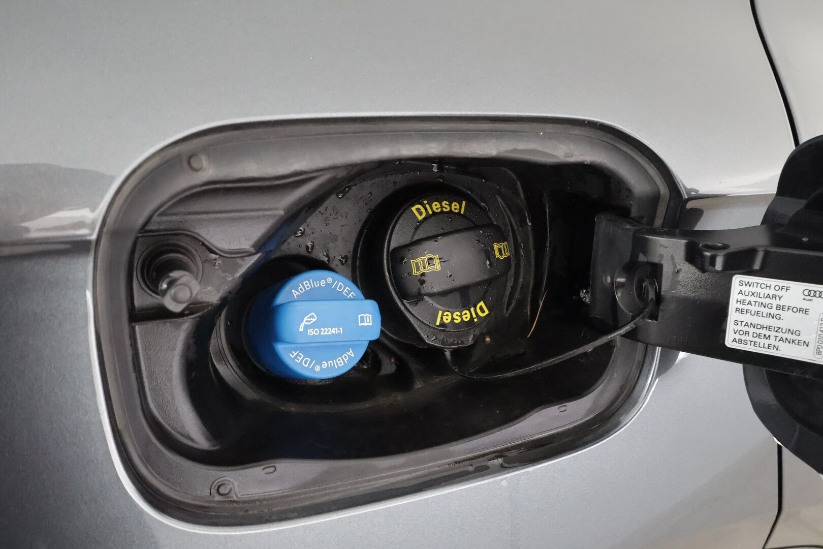 Audi Q5 2018 Business Sport 2,0 TDI 120 kW quattro S tronic - Suomi-auto | Vakkari | Koukku | Webasto | Matrix-LED | P.kamera | Sporttipenkit
