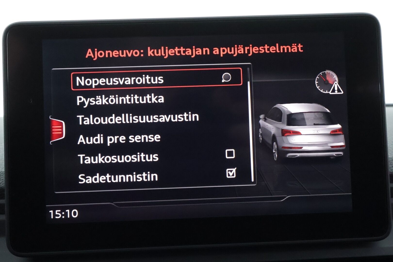 Audi Q5 2018 Business Sport 2,0 TDI 120 kW quattro S tronic - Suomi-auto | Vakkari | Koukku | Webasto | Matrix-LED | P.kamera | Sporttipenkit