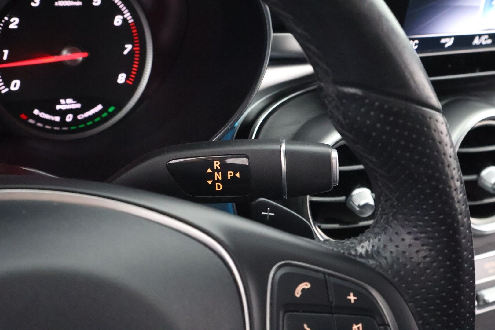 Mercedes-Benz C 2018 350 e T A Premium Business - YritysOutlet - Myydään vain yrityksille - – Tämä auto myydään YritysOutlet -valikoimasta vain yritykselle