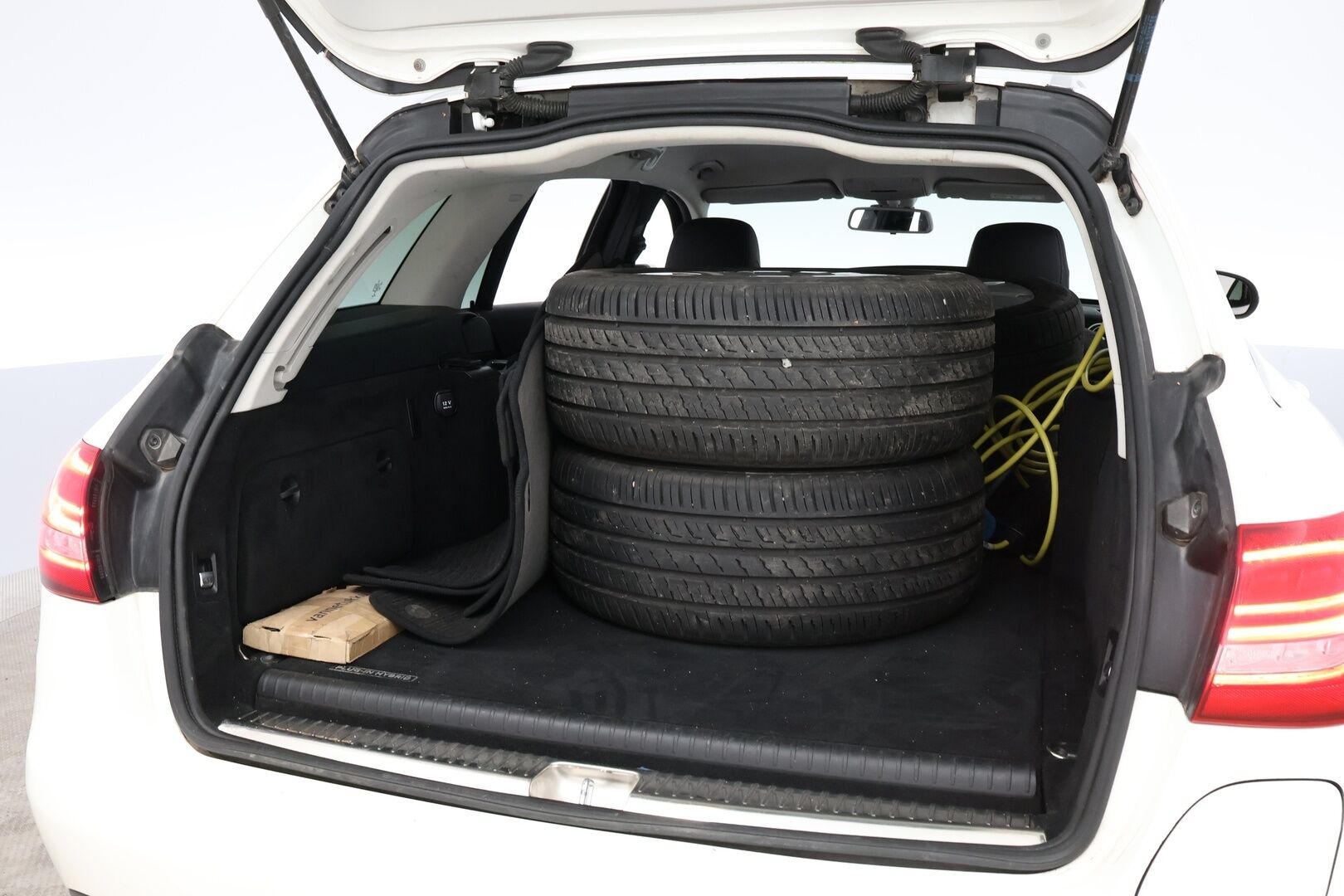 Mercedes-Benz C 2018 350 e T A Premium Business - YritysOutlet - Myydään vain yrityksille - – Tämä auto myydään YritysOutlet -valikoimasta vain yritykselle