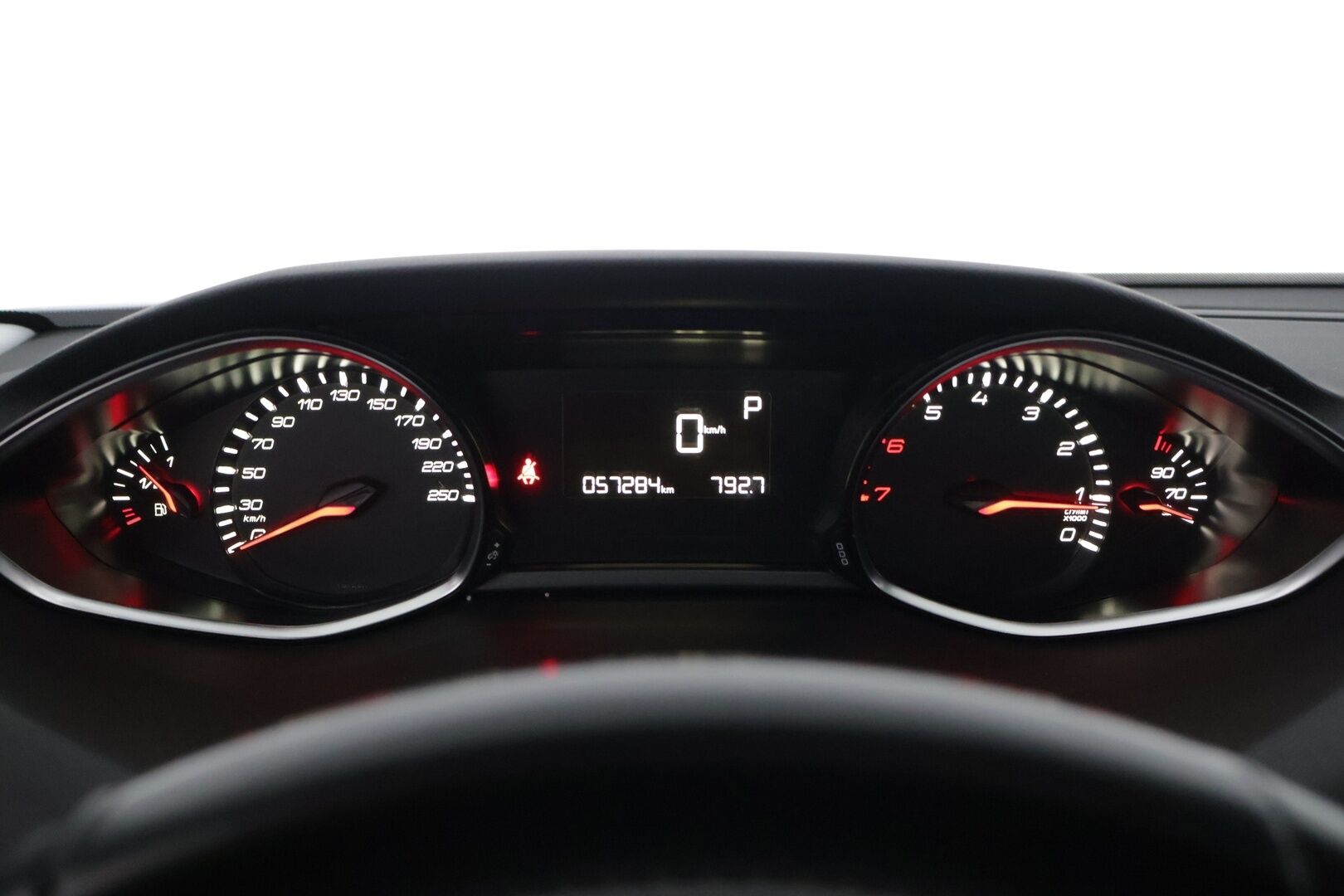 Peugeot 308 2019 Active Edition PureTech 130 EAT8-automaatti - Android-Auto / Mirror-Link / Lohkolämmitin / 2x Aluvanteet
