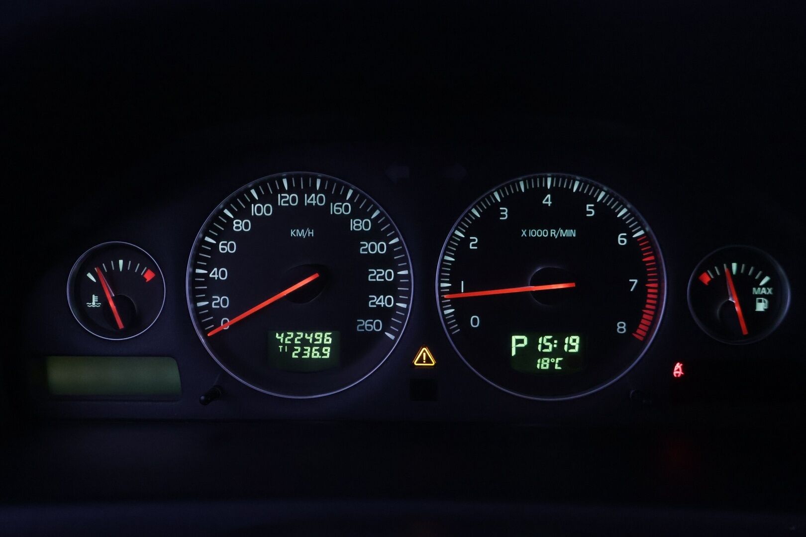 Volvo V70 2006 2.4 *YritysOutlet - Myydään vain yrityksille* - *YritysOutlet - Myydään vain yrityksille*