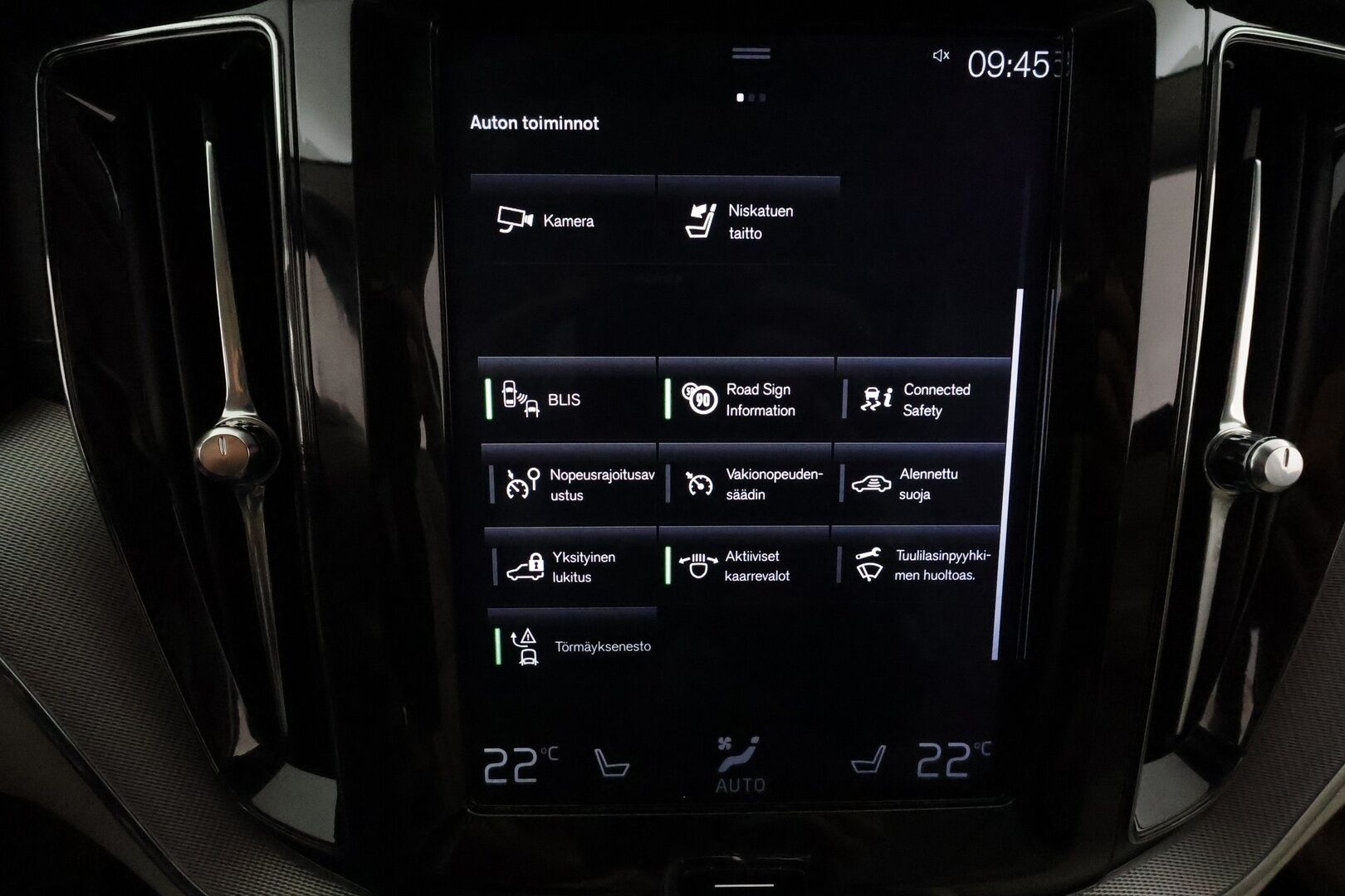 Volvo XC60 2019 T8 AWD Inscription aut **Panorama / Ilma-alusta / Webasto / Koukku / ACC / Full-LED / P.kamera / Sportpenkki Muistilla** - Suomi-auto / 2x Latauskaapelit / Kahdet Renkaat / Merkkihuollettu! / **SUPER KAMOILLA**
