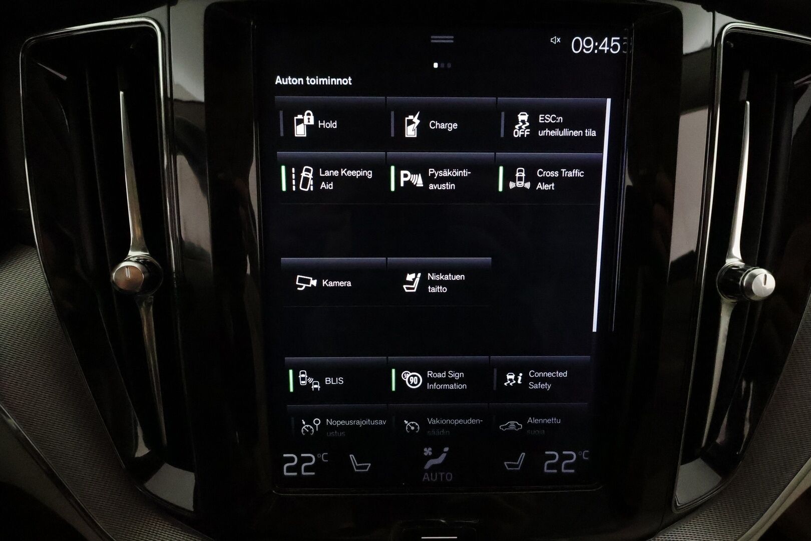 Volvo XC60 2019 T8 AWD Inscription aut **Panorama / Ilma-alusta / Webasto / Koukku / ACC / Full-LED / P.kamera / Sportpenkki Muistilla** - Suomi-auto / 2x Latauskaapelit / Kahdet Renkaat / Merkkihuollettu! / **SUPER KAMOILLA**