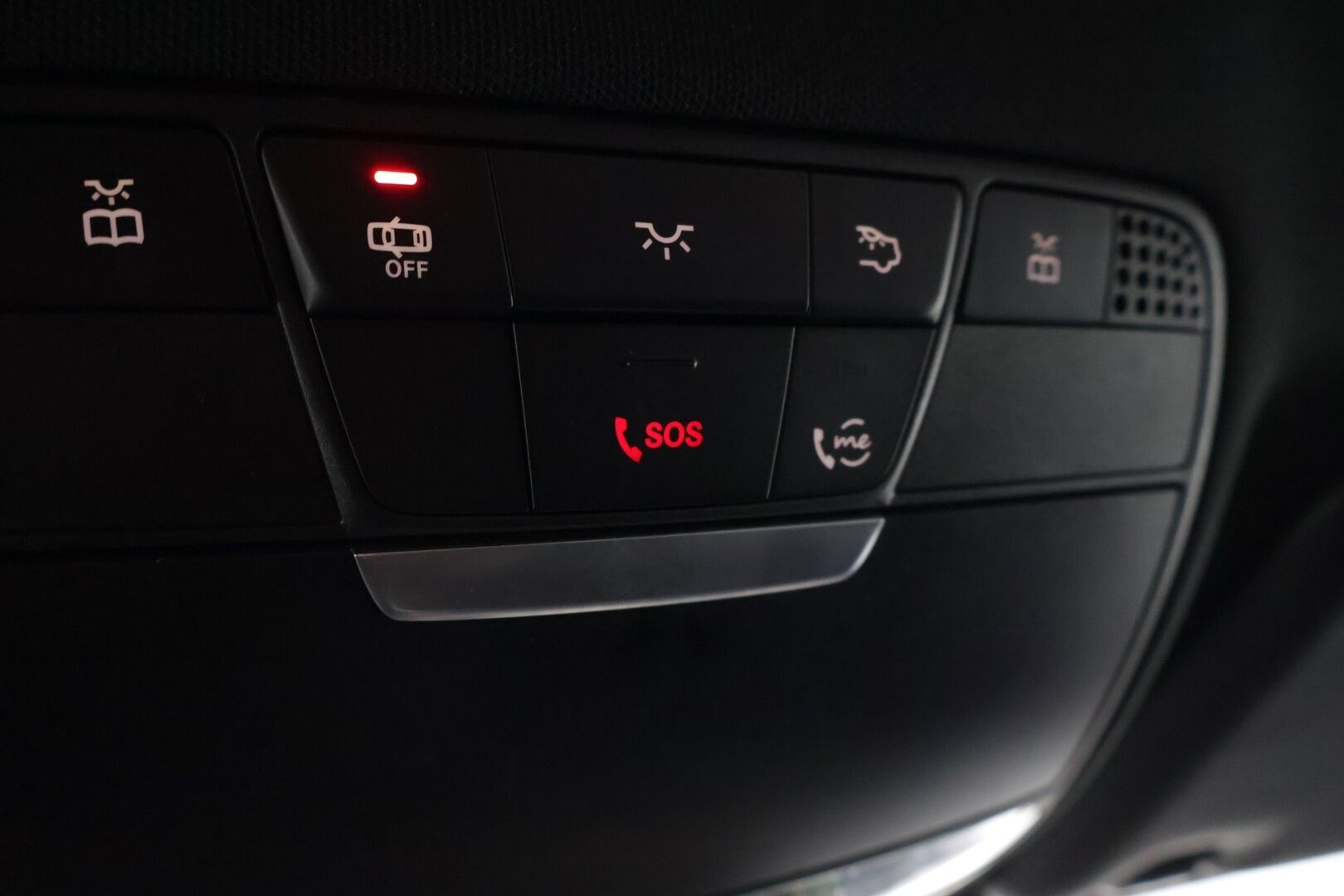 Mercedes-Benz E 2019 200 d AMG Line * Webasto / Widescreen / LED / 360 Kamera / Sähkökontti * - Juuri huollettu / Renkaat kunnossa / 1-Omisteinen / Suomi-auto *