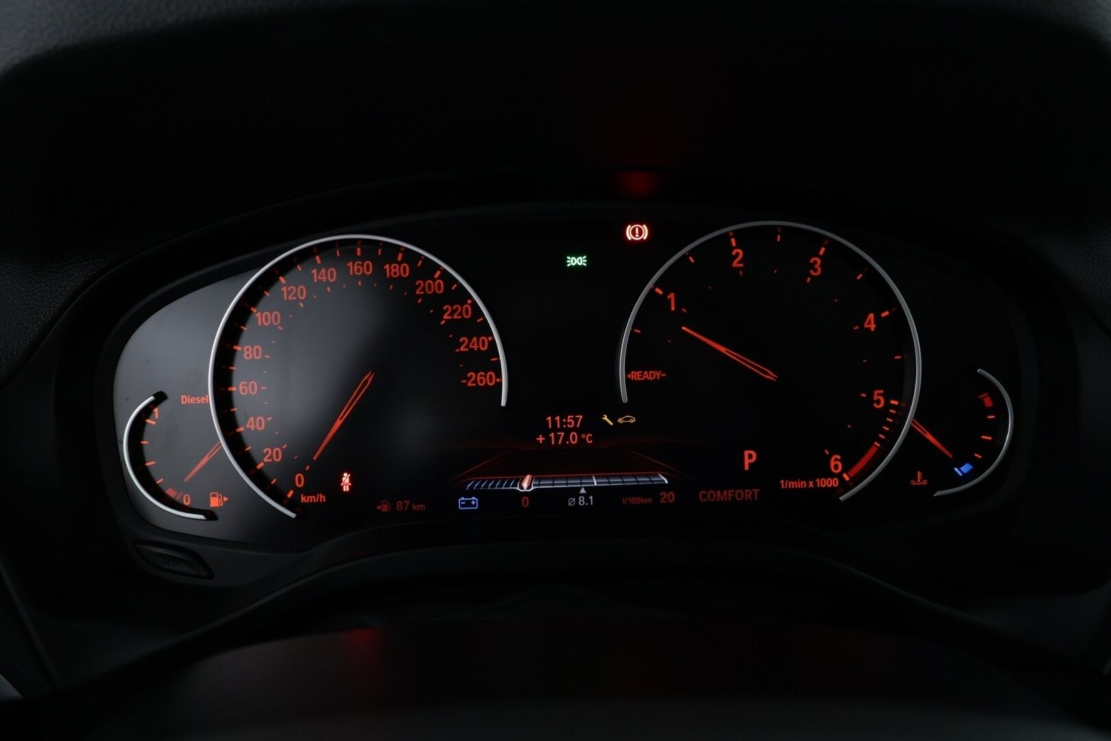 BMW X3 2018 G01 xDrive20d A Business xLine * Suomi-auto / M-Sport sisätilapaketti / Sporttipenkit / Lohkolämmitin * - Upea yksilö / Hyvin huollettu / Kahdet renkaat / Diesel / Harvinainen metalliväri - HULLUT AVAJAISHULINAT KORKOTARJOUS 3,29 %