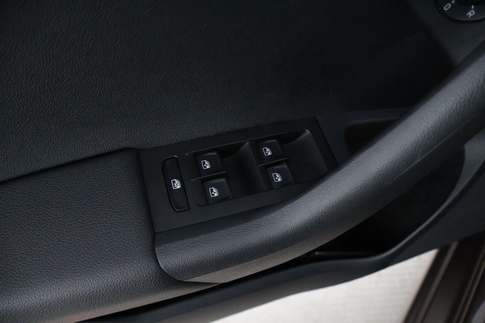 Skoda Octavia 2018 1,5 TSI Style DSG Autom. * Adapt. Vakkari / Keyless Go / Apple&Android / Webasto / Lämmitettävä tuulilasi / Lohko * - * Juuri huollettu hyvällä pidolla ollut siisti yksilö! Uudet kesärenkaat *