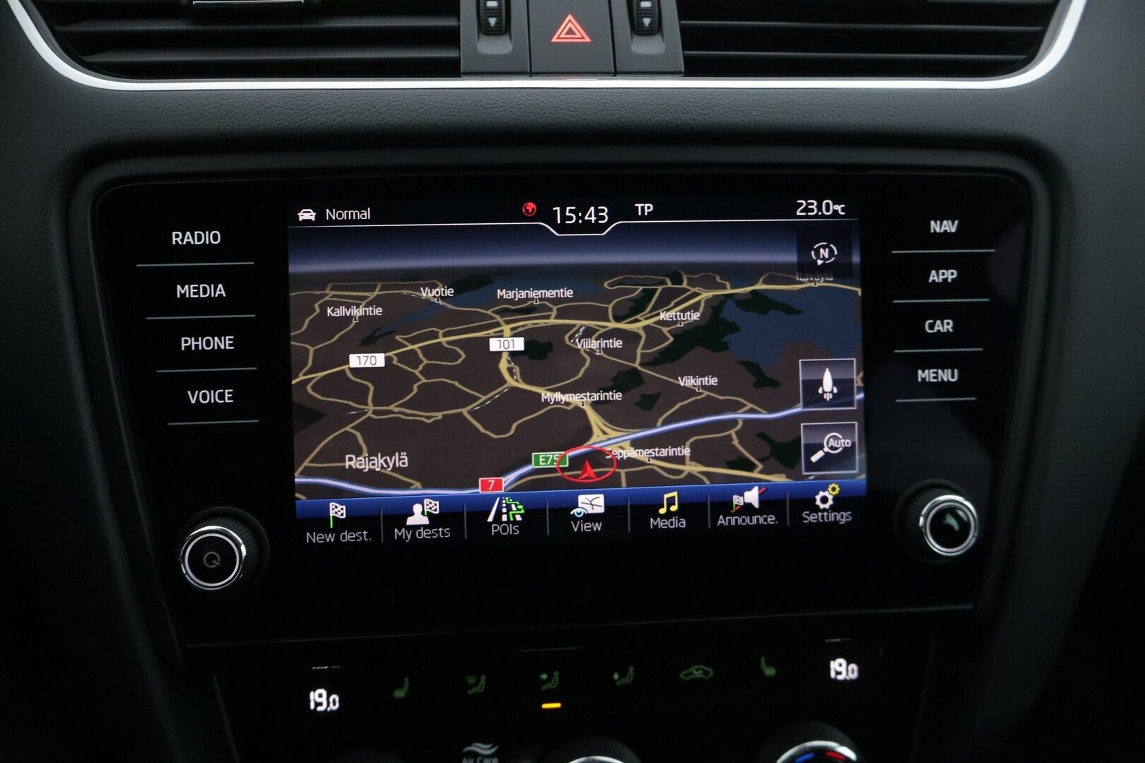 Skoda Octavia 2018 1,5 TSI Style DSG Autom. * Adapt. Vakkari / Keyless Go / Apple&Android / Webasto / Lämmitettävä tuulilasi / Lohko * - * Juuri huollettu hyvällä pidolla ollut siisti yksilö! Uudet kesärenkaat *