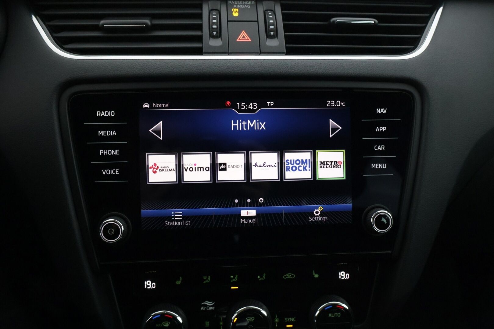 Skoda Octavia 2018 1,5 TSI Style DSG Autom. * Adapt. Vakkari / Keyless Go / Apple&Android / Webasto / Lämmitettävä tuulilasi / Lohko * - * Juuri huollettu hyvällä pidolla ollut siisti yksilö! Uudet kesärenkaat *
