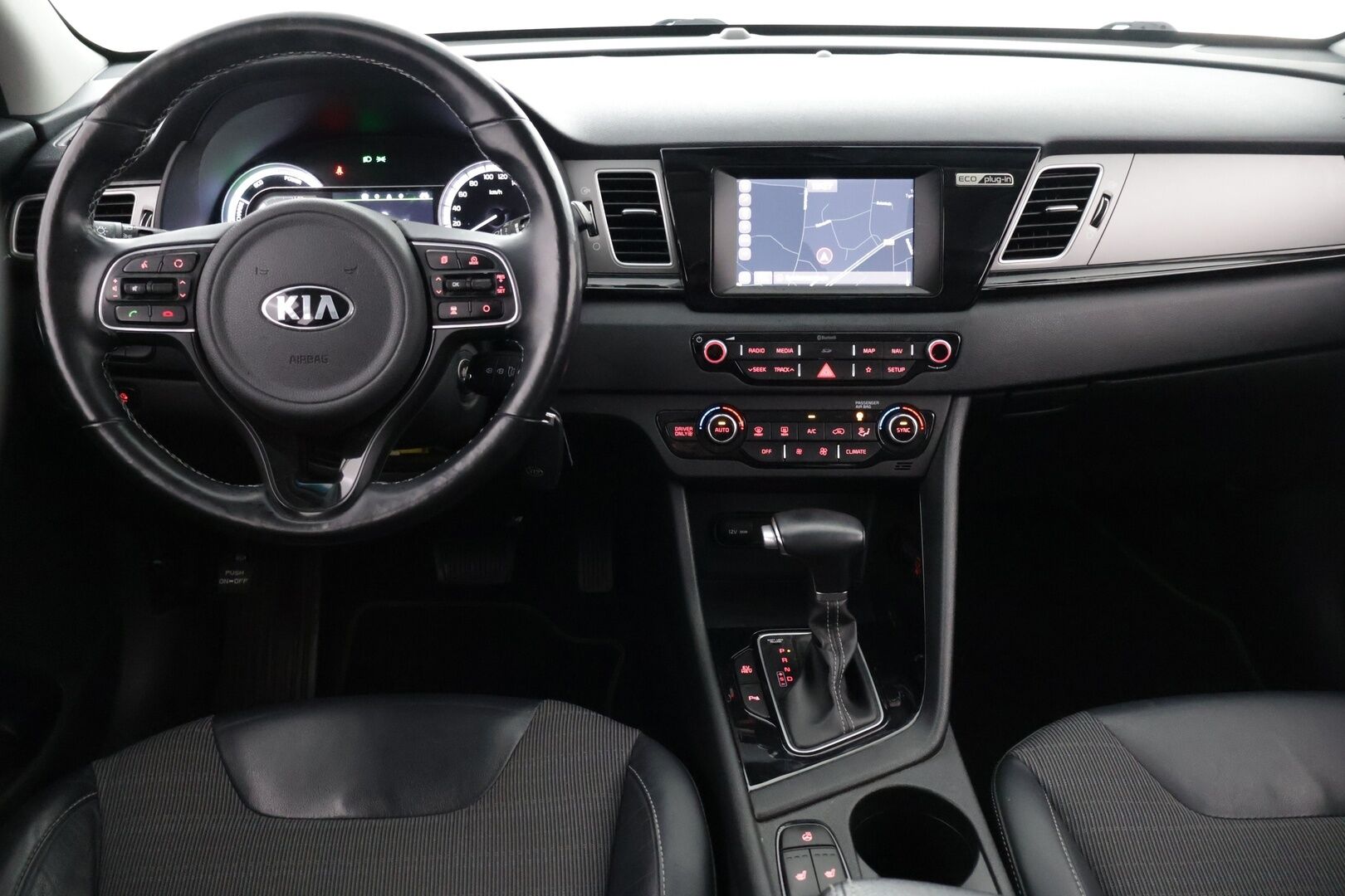 Kia Niro plug-in 2018 1,6 GDI EX DCT - ACC | Lohko | Kaistavahti | Navi | P-kamera | LED | Puolinahkasisusta | Ratinlämmitin | 2x Renkaat | Juuri huollettu | Juuri katsastettu