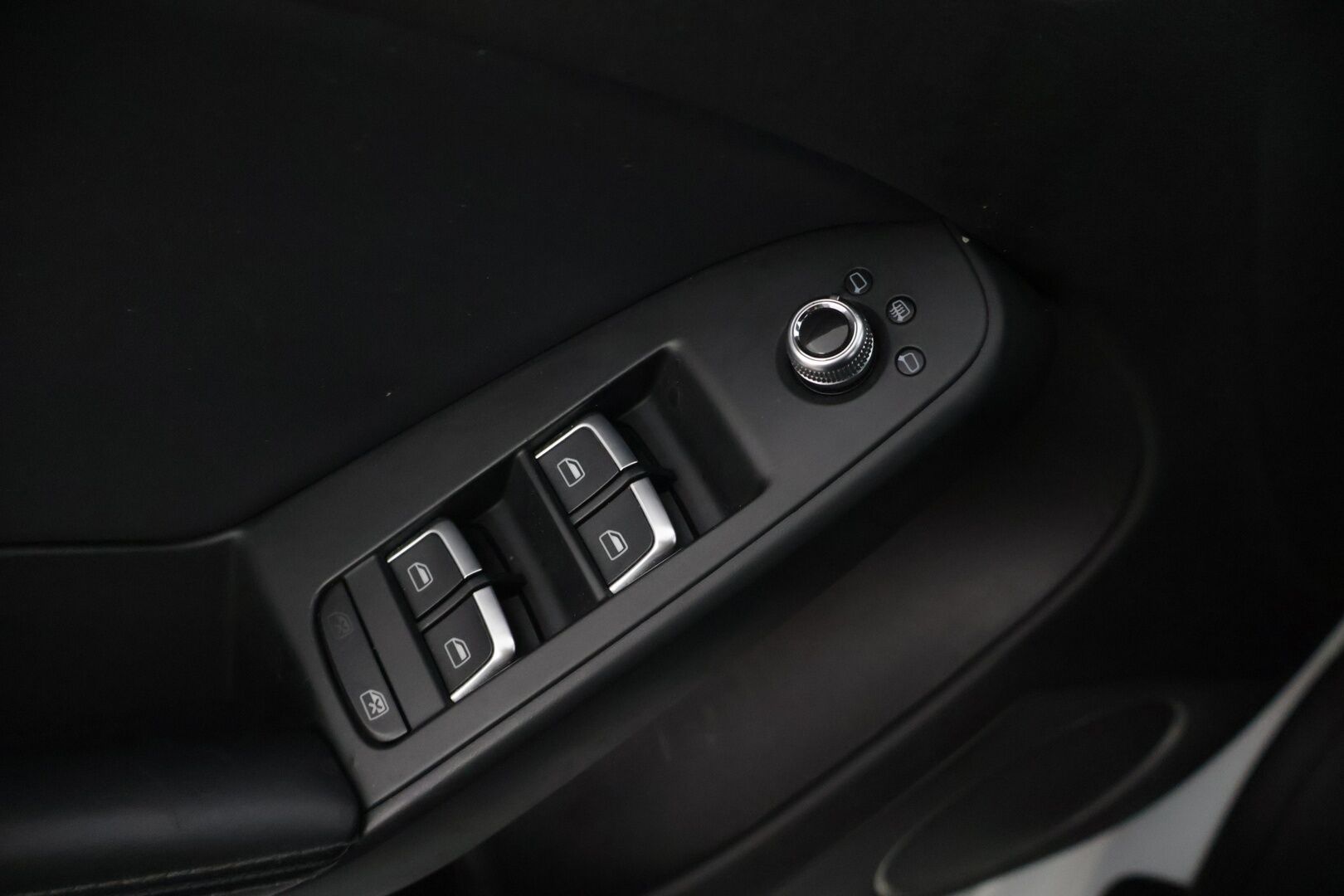 Audi A5 2015 Sportback Land of quattro Edition 2,0 TDI clean diesel 140 kW quattro S tronic *S-Line Sisä- ja Ulkopaketti / B&O / Kaistanvahti / MMI + / Vakkari / Aut. ilmastointi / Tutkat * - Bang&Olufsen / Facelift / Juuri Huollettu / Katsastettu / Hyvin pidetty 