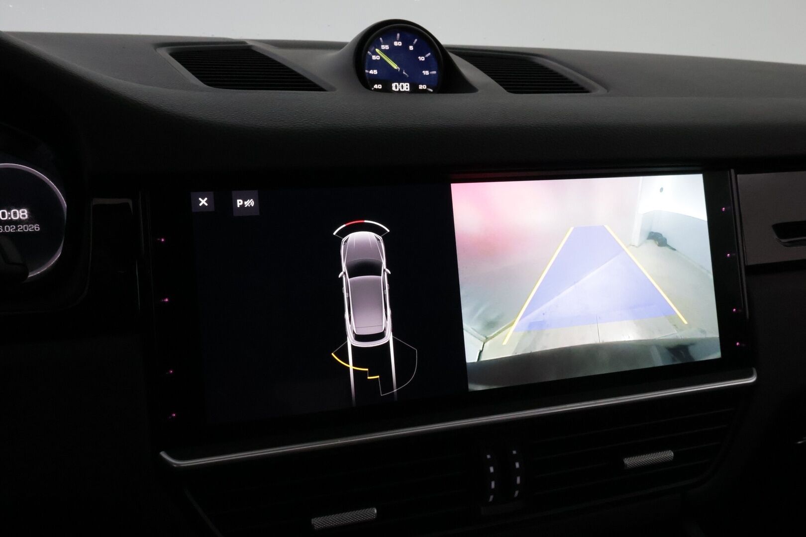 Porsche Cayenne 2019 E-Hybrid * Nahkasisusta / Panoraama / PASM / Peruutuskamera / HiFi / Sport Chrono / Suomiauto! - Navigointi / Juuri tullut Tampereelle!