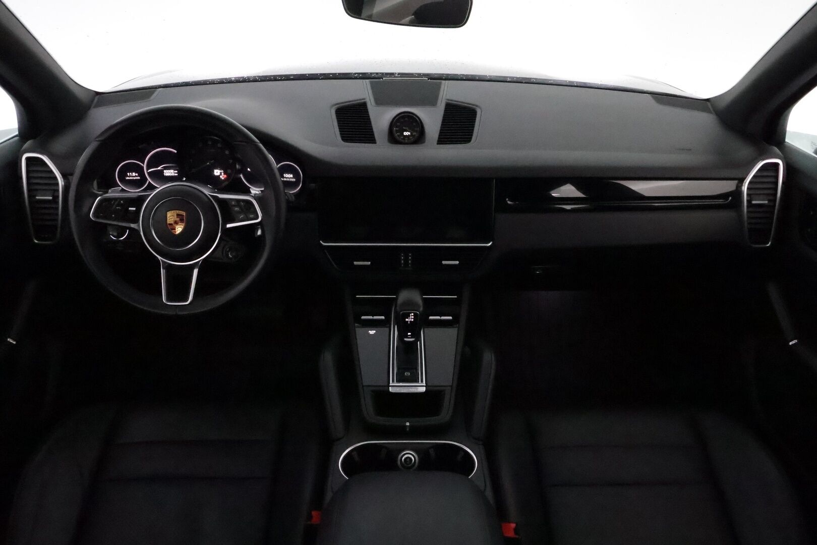 Porsche Cayenne 2019 E-Hybrid * Nahkasisusta / Panoraama / PASM / Peruutuskamera / HiFi / Sport Chrono / Suomiauto! - Navigointi / Juuri tullut Tampereelle!