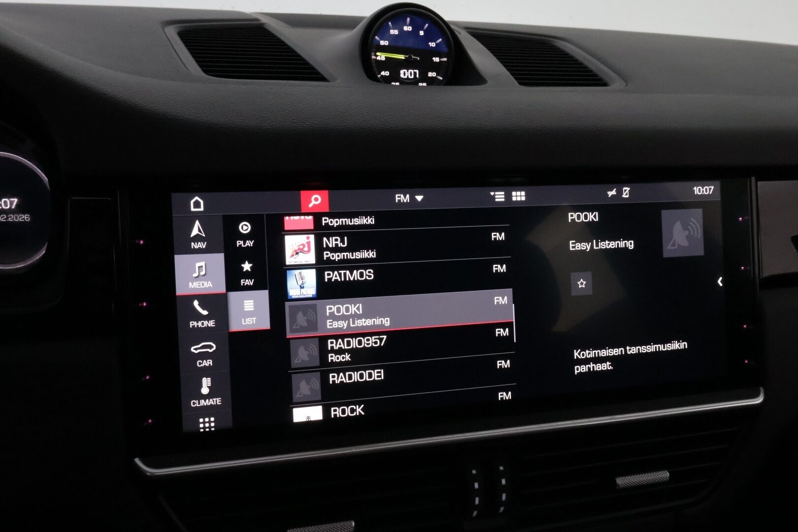 Porsche Cayenne 2019 E-Hybrid * Nahkasisusta / Panoraama / PASM / Peruutuskamera / HiFi / Sport Chrono / Suomiauto! - Navigointi / Juuri tullut Tampereelle!