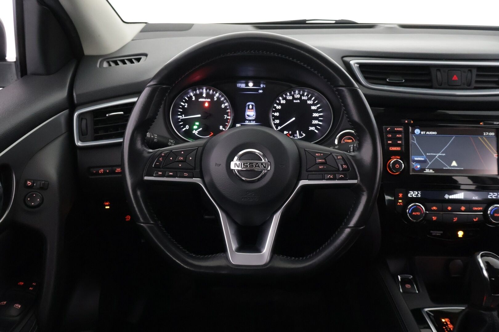 Nissan Qashqai 2018 DIG-T 115 N-Connecta 2WD Xtronic PFEB ** Lohko / 360-kamera / Navi / Kaistavahti - ** Juuri huolettu / Kahdet asialliset renkaat vanteilla ** - HULLUT JOULUT KORKOTARJOUS 2,49% 