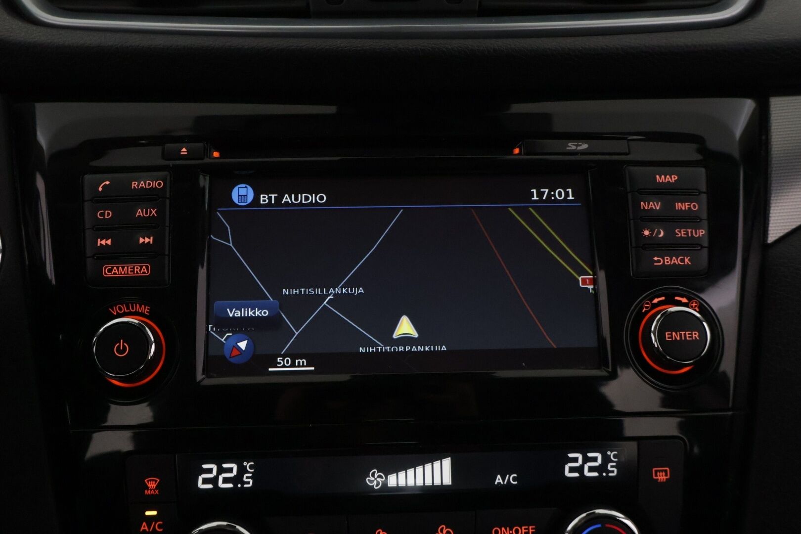 Nissan Qashqai 2018 DIG-T 115 N-Connecta 2WD Xtronic PFEB ** Lohko / 360-kamera / Navi / Kaistavahti - ** Juuri huolettu / Kahdet asialliset renkaat vanteilla ** - HULLUT JOULUT KORKOTARJOUS 2,49% 