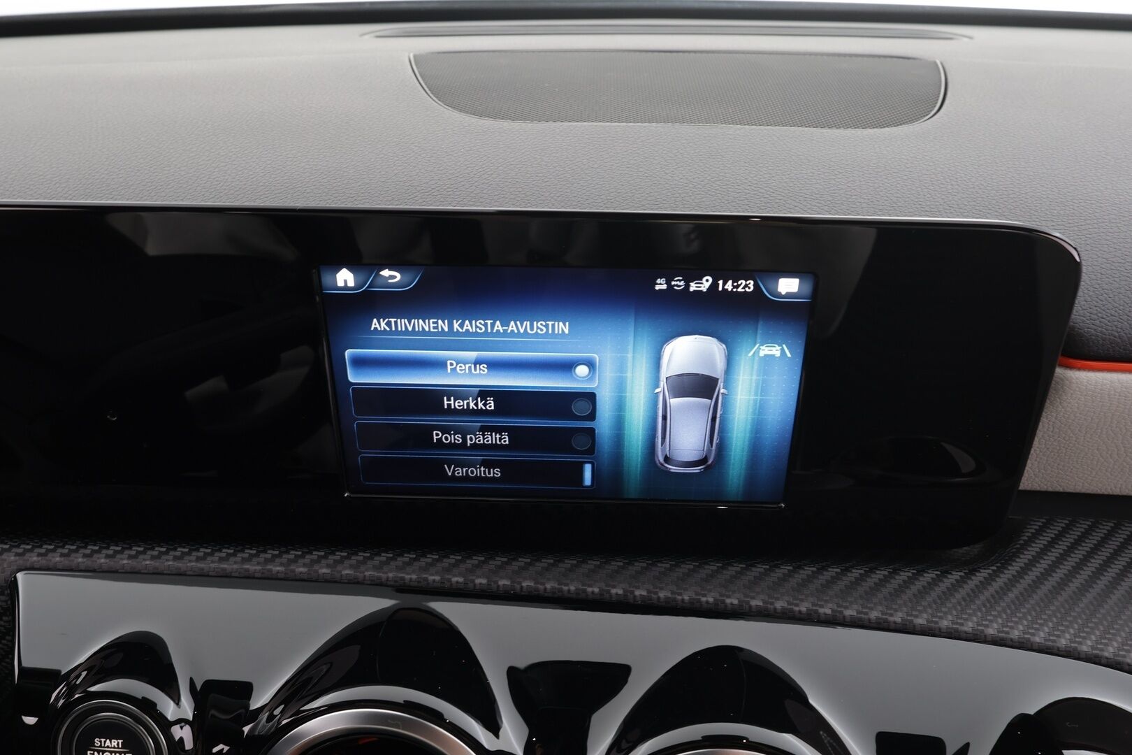 Mercedes-Benz A 2019 200 A Launch Edition Style * LED-High Performance / P.Kamera / Sportpenkit / Digimittaristo / Kaistavahti / Vakkari * - Suomi-auto / Kahdet renkaat