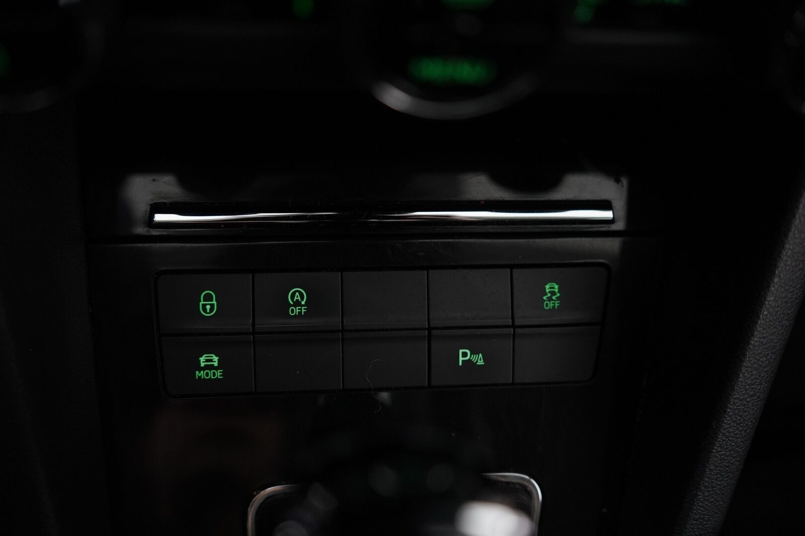 Skoda Octavia 2018 2,0 TDI 184 4x4 Style DSG Autom. - Webasto / Adapt.Vakkari / Tutkat / Appconnect / Led-valot / Jakopää 11/2024