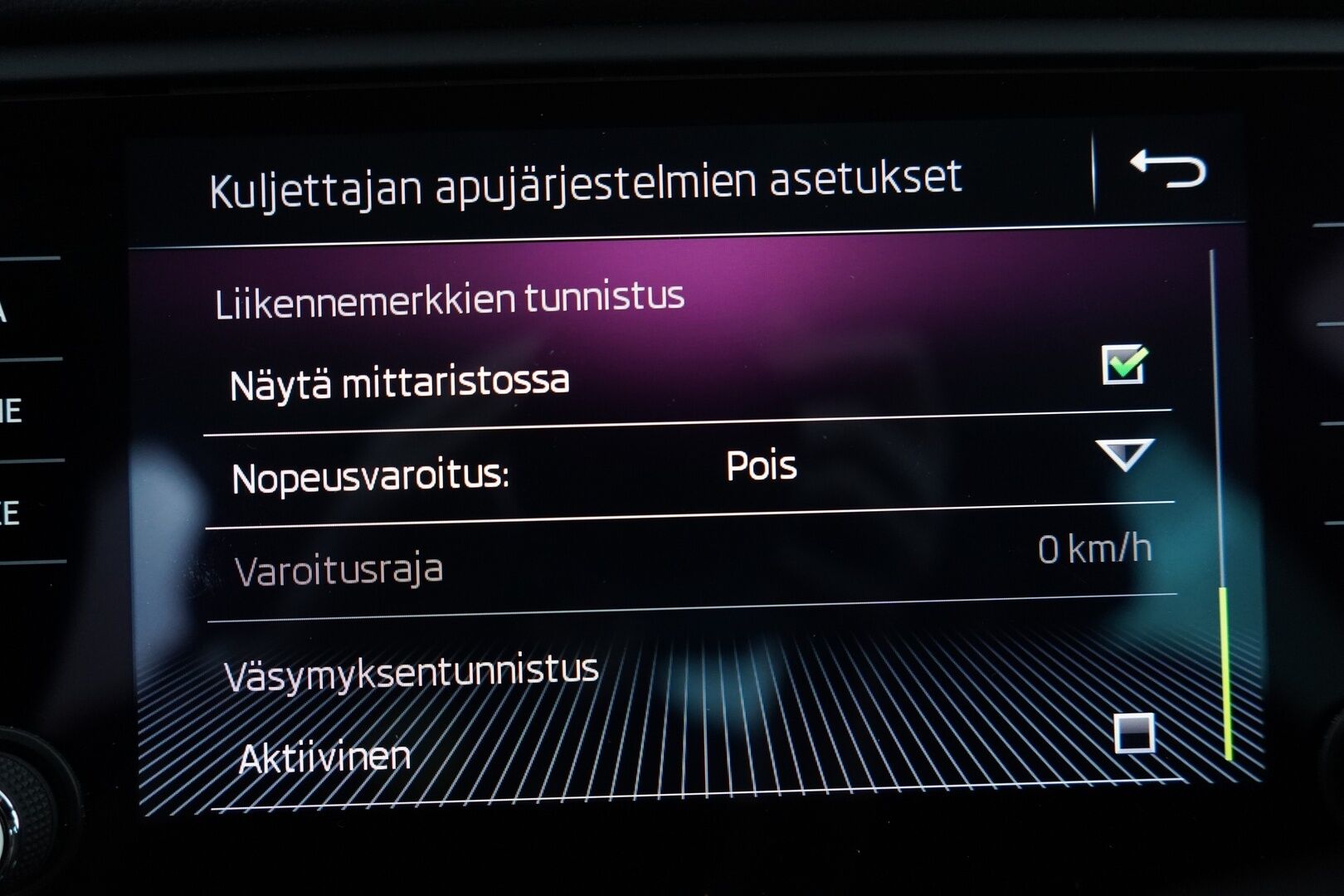 Skoda Octavia 2018 2,0 TDI 184 4x4 Style DSG Autom. - Webasto / Adapt.Vakkari / Tutkat / Appconnect / Led-valot / Jakopää 11/2024