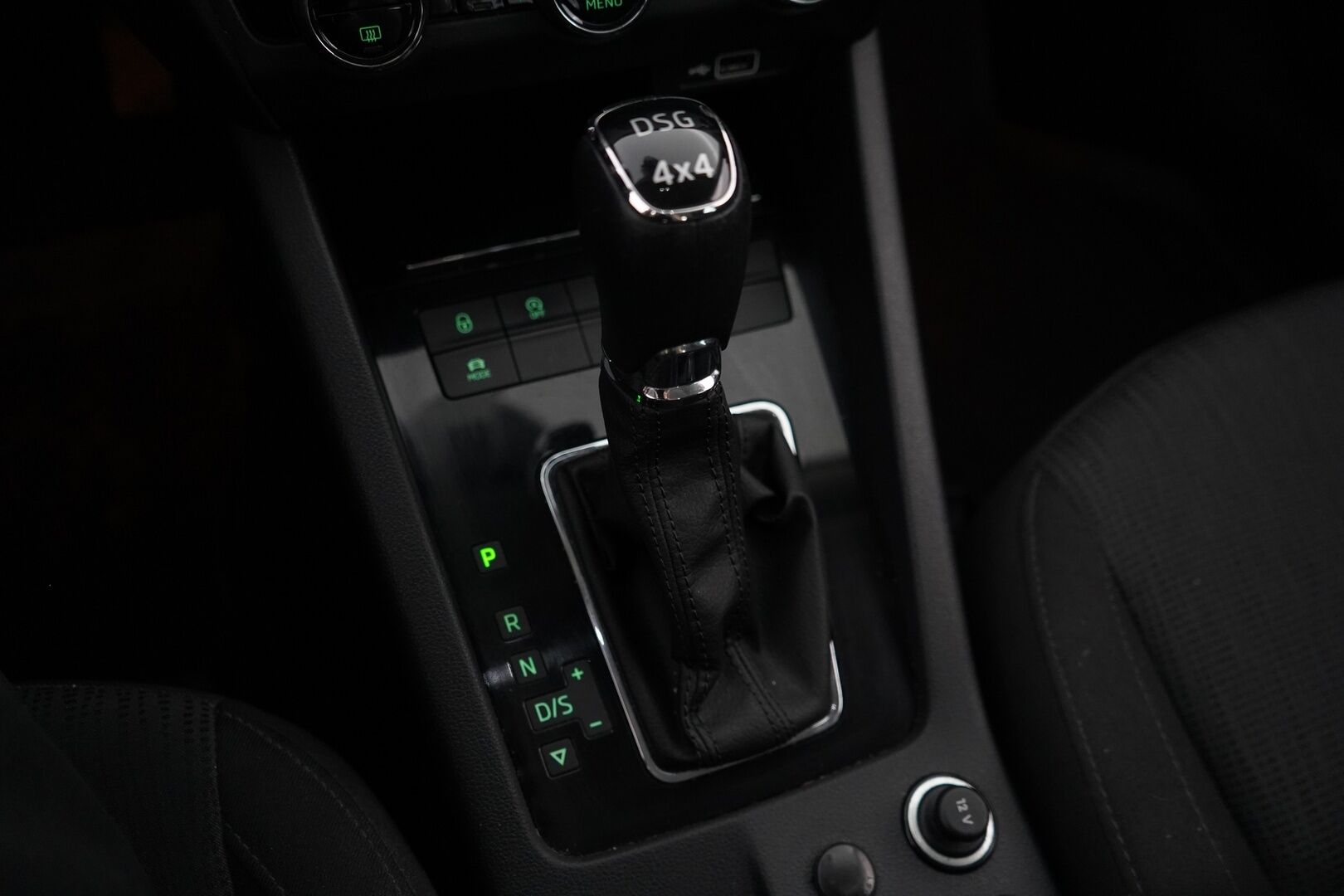 Skoda Octavia 2018 2,0 TDI 184 4x4 Style DSG Autom. - Webasto / Adapt.Vakkari / Tutkat / Appconnect / Led-valot / Jakopää 11/2024