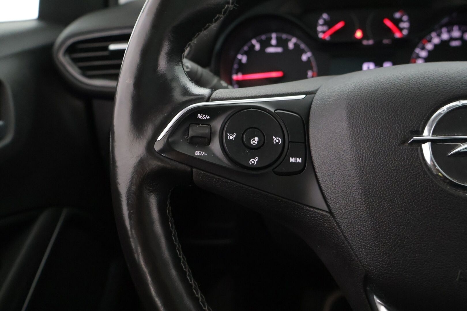 Opel Crossland X 2018 Enjoy 1,2 Automaatti Start/Stop 81 kW AT6*YritysOutlet - Myydään vain yrityksille*