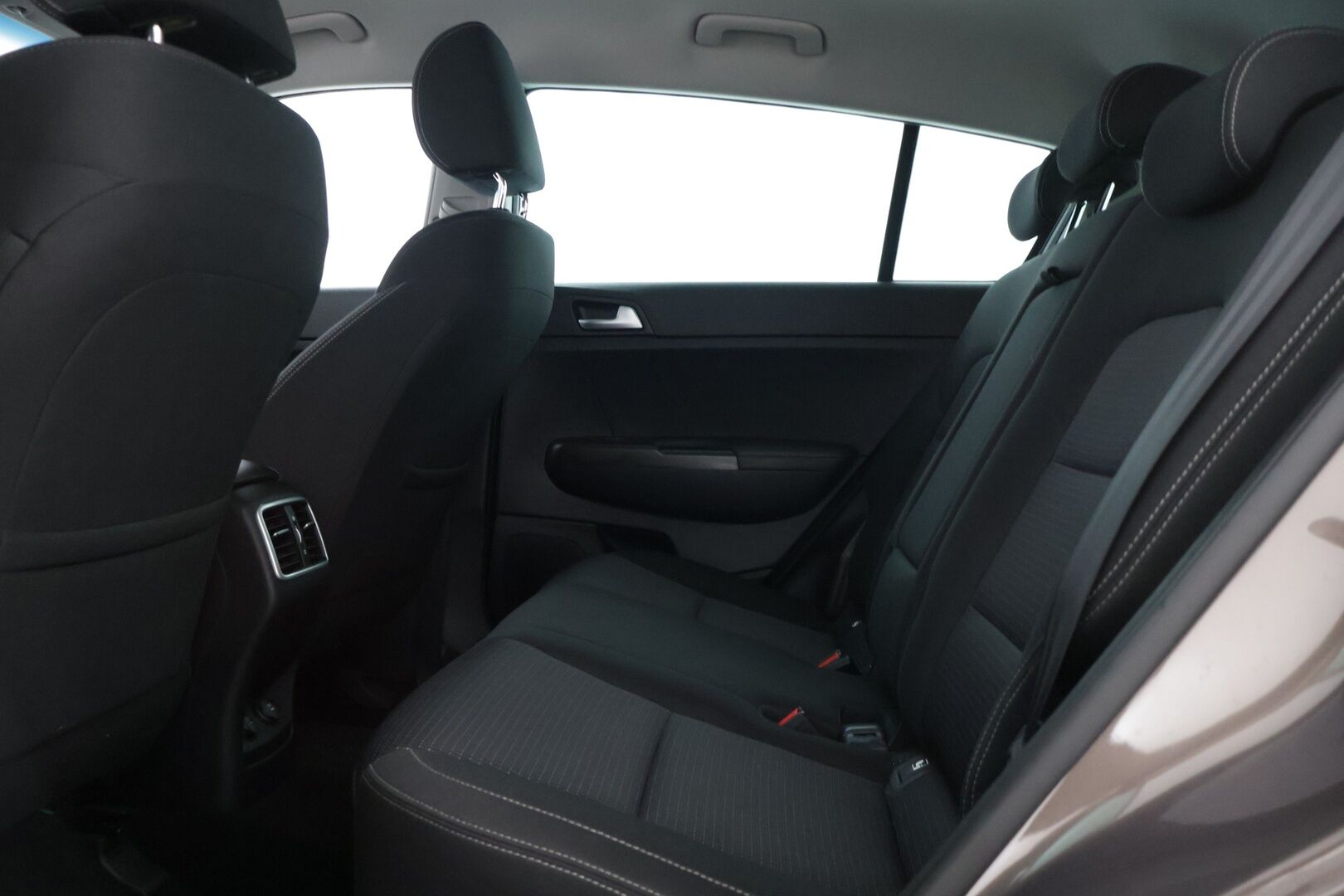 Kia Sportage 2020 1,6 CRDi SCR ISG Urban EX DCT A/T EcoDynamics 136hv* P-kamera / Ratinlämmitin / Tutkat / Kaistavahti * - * Kahdet Kian alumiinivanteet / Juuri huollettu / Seuraava katsastus 3/28 *