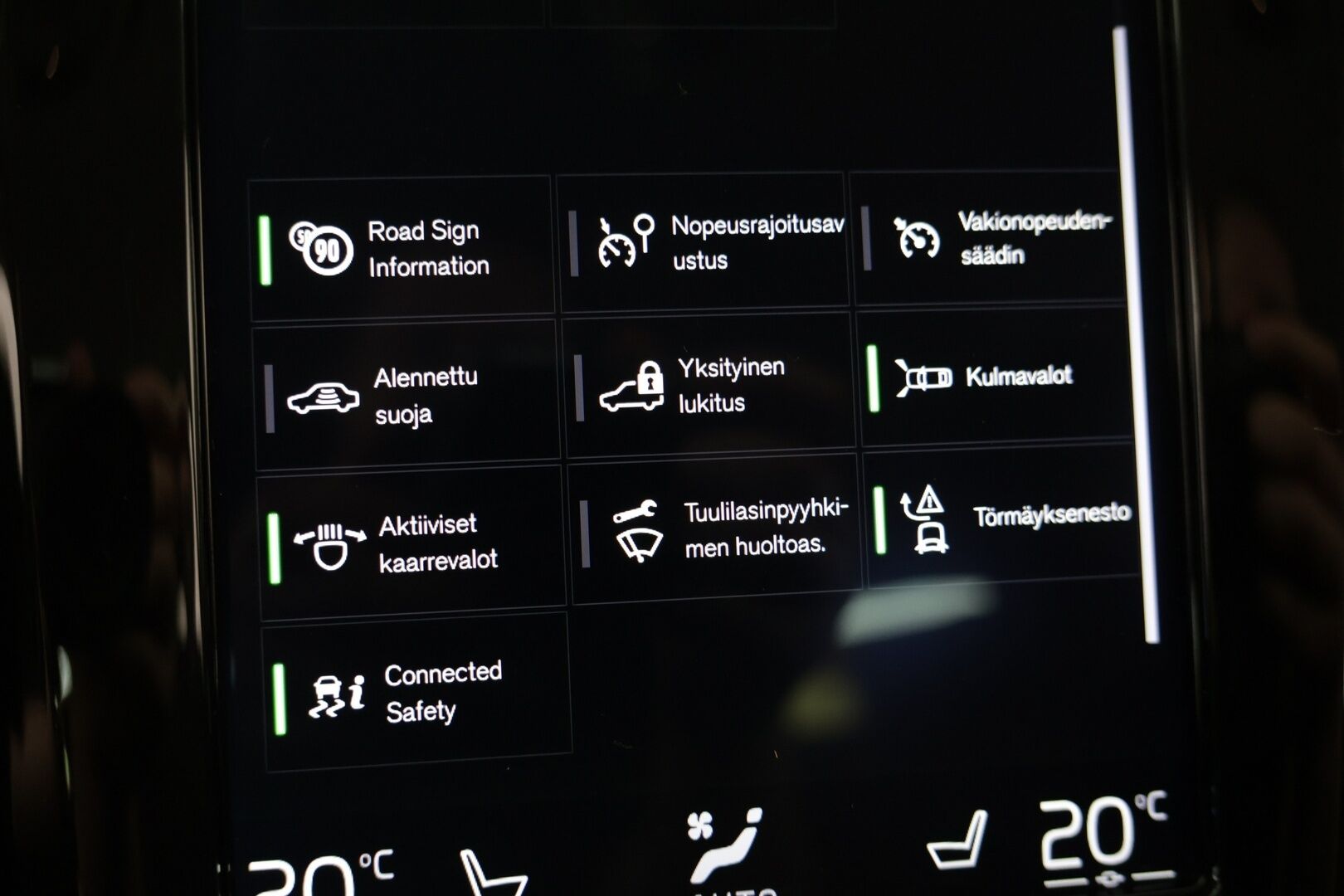 Volvo S90 2019 D5 AWD Momentum aut - ACC | Webasto | Bluetooth | P. kamera | Navi | Ratinlämmitin | Tutkat |Jakohihna tehty ! | Suomi-auto | 2-omisteinen