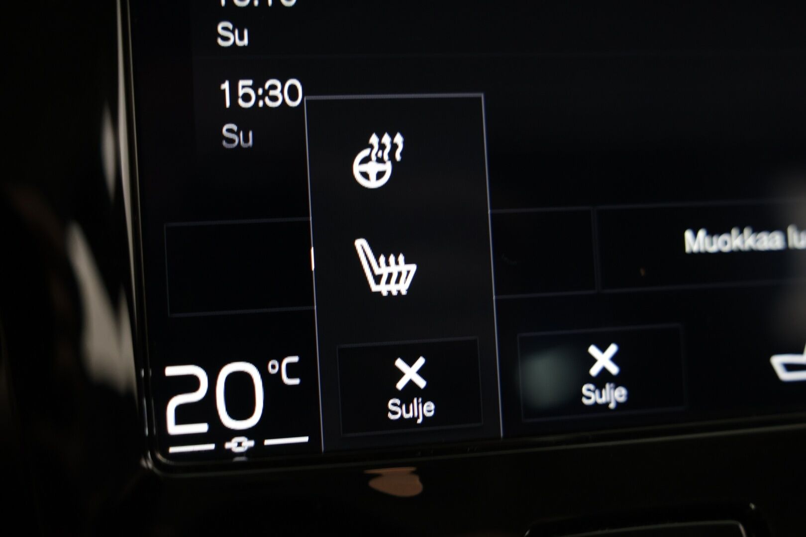 Volvo S90 2019 D5 AWD Momentum aut - ACC | Webasto | Bluetooth | P. kamera | Navi | Ratinlämmitin | Tutkat |Jakohihna tehty ! | Suomi-auto | 2-omisteinen