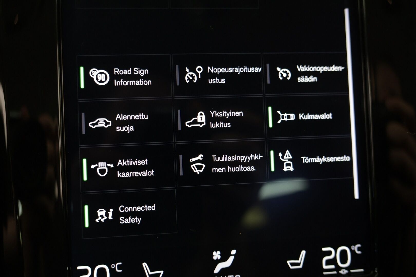 Volvo S90 2019 D5 AWD Momentum aut - ACC | Webasto | Bluetooth | P. kamera | Navi | Ratinlämmitin | Tutkat |Jakohihna tehty ! | Suomi-auto | 2-omisteinen