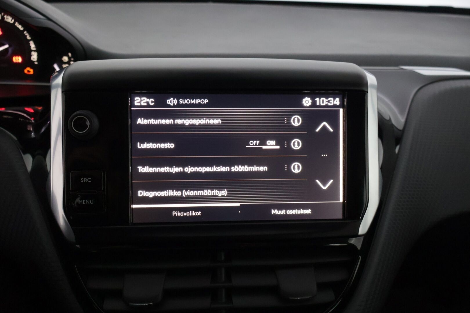 Peugeot 2008 2019 Motion PureTech 82 ** Suomiauto / Vakkari / Lohkolämmitin / Ilmastointi / Bluetooth ** - ** Jakohihna vaihdettu 90tkm kohdalla! / 2x renkaat / Juuri huollettu 110tkm kohdalla! **
